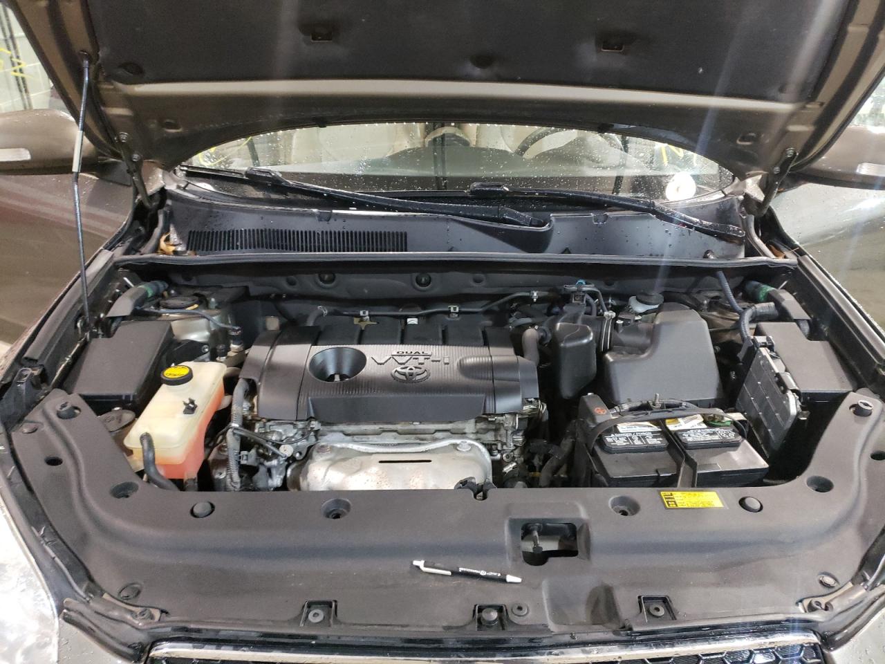 Photo 7 from auction – 2011 TOYOTA RAV4 LIMIT with VIN 2T3DF4DV6BW153641