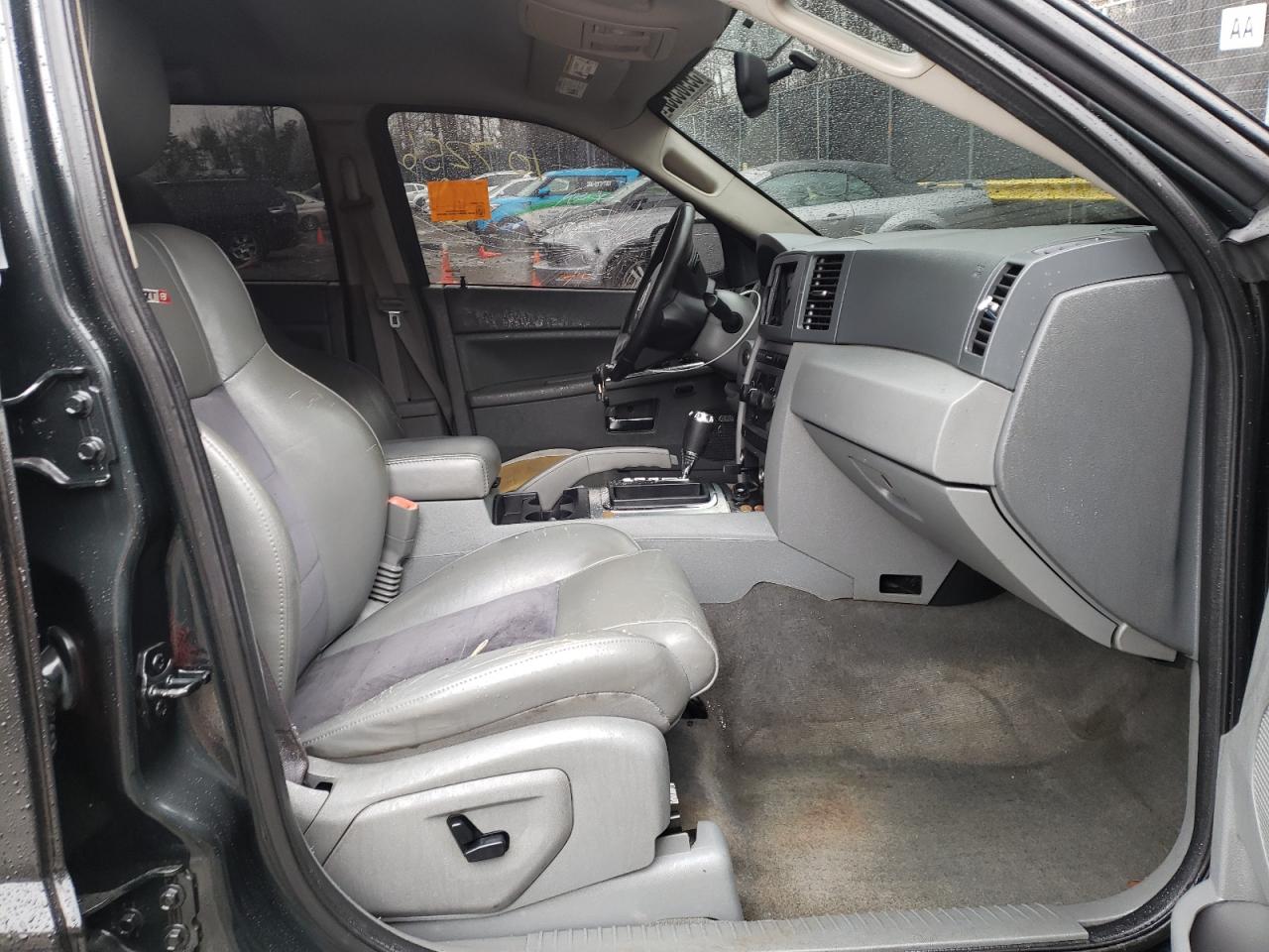 Photo 5 from auction – 2006 JEEP GRAN CHER with VIN 1J4HR58276C362369