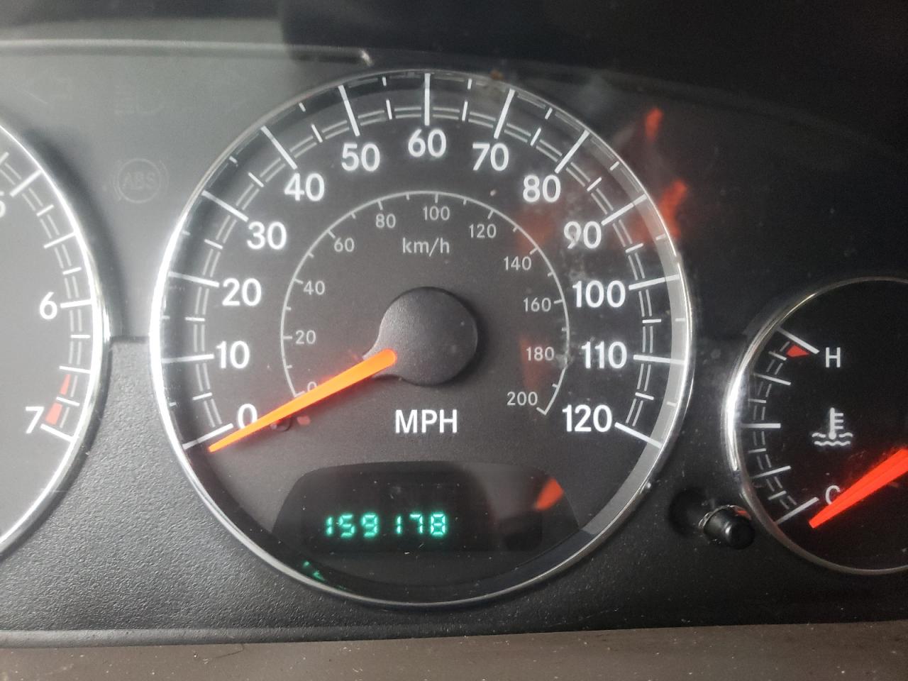 Photo 8 from auction – 2005 CHRYSLER SEBRING with VIN 1C3EL46X25N678725