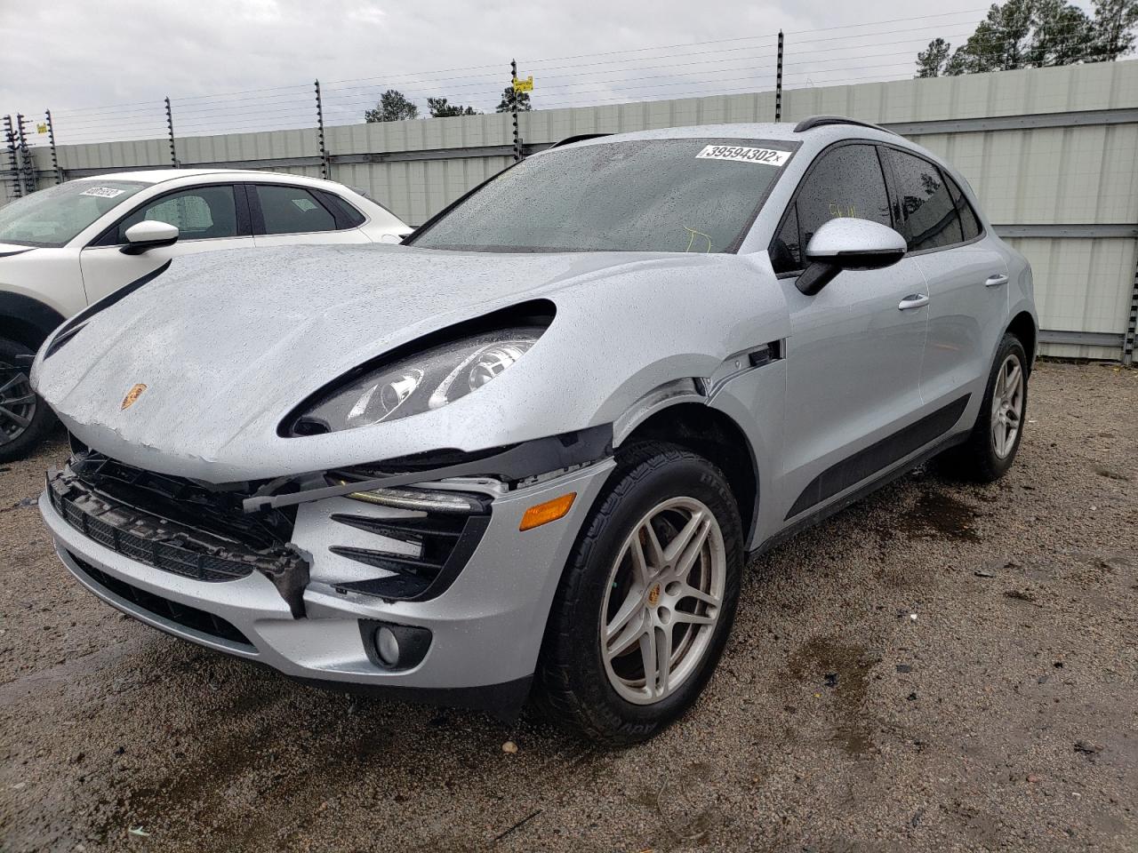 Photo 2 from auction – 2017 PORSCHE MACAN with VIN WP1AA2A5XHLB01417