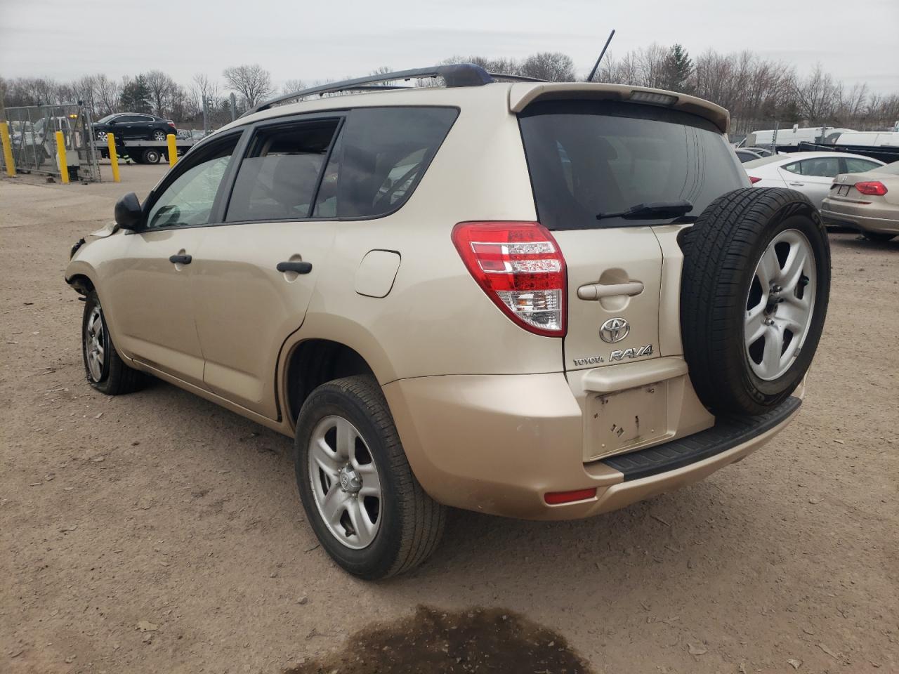 Photo 3 from auction – 2010 TOYOTA RAV4 with VIN JTMBF4DV3AD035193