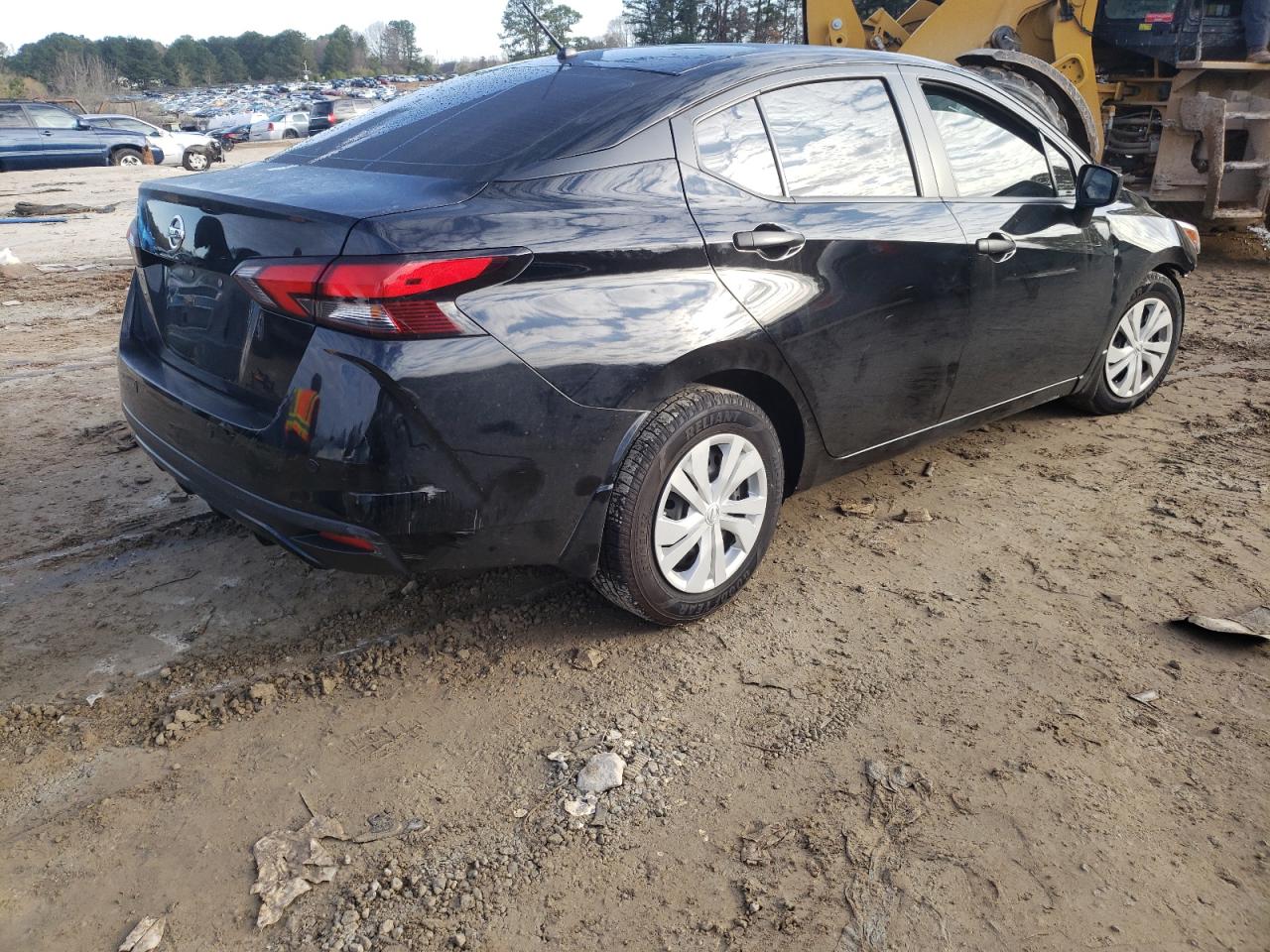 Photo 4 from auction – 2020 NISSAN VERSA S with VIN 3N1CN8DV8LL809405