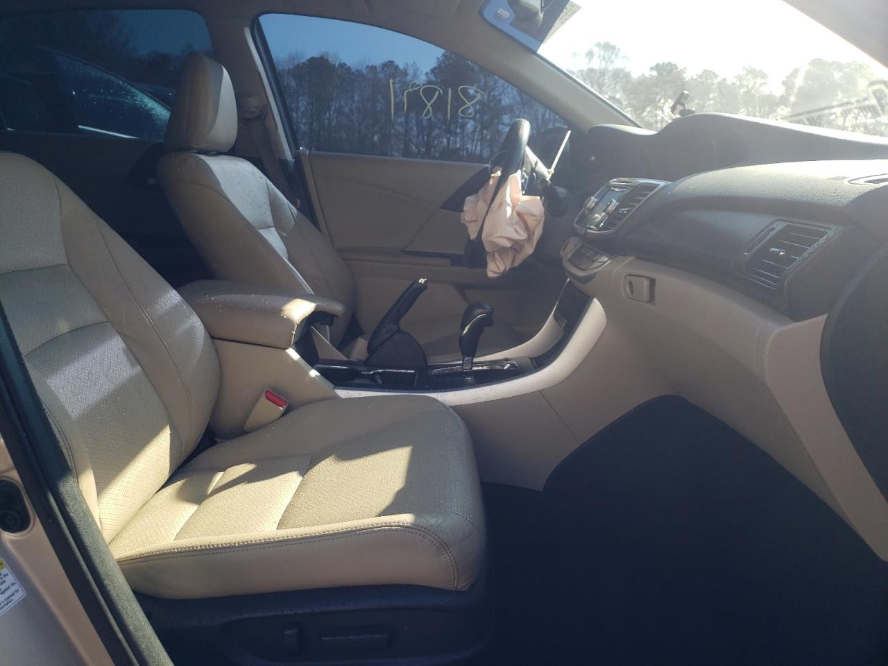 Photo 5 from auction – 2015 HONDA ACCORD EXL with VIN 1HGCR2F86FA077164