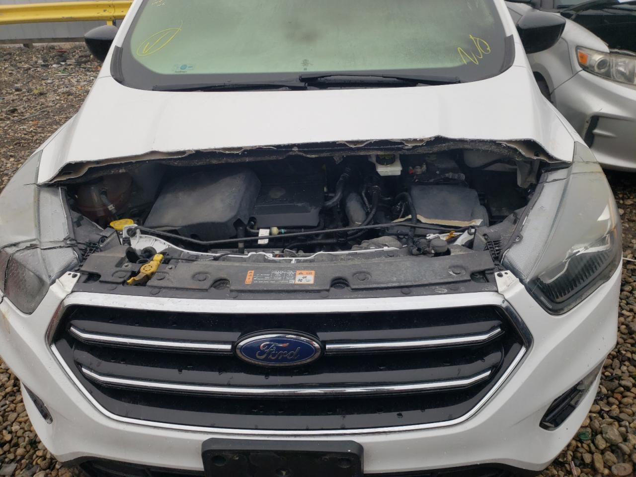 Photo 9 from auction – 2017 FORD ESCAPE SE with VIN 1FMCU9GD9HUD73438