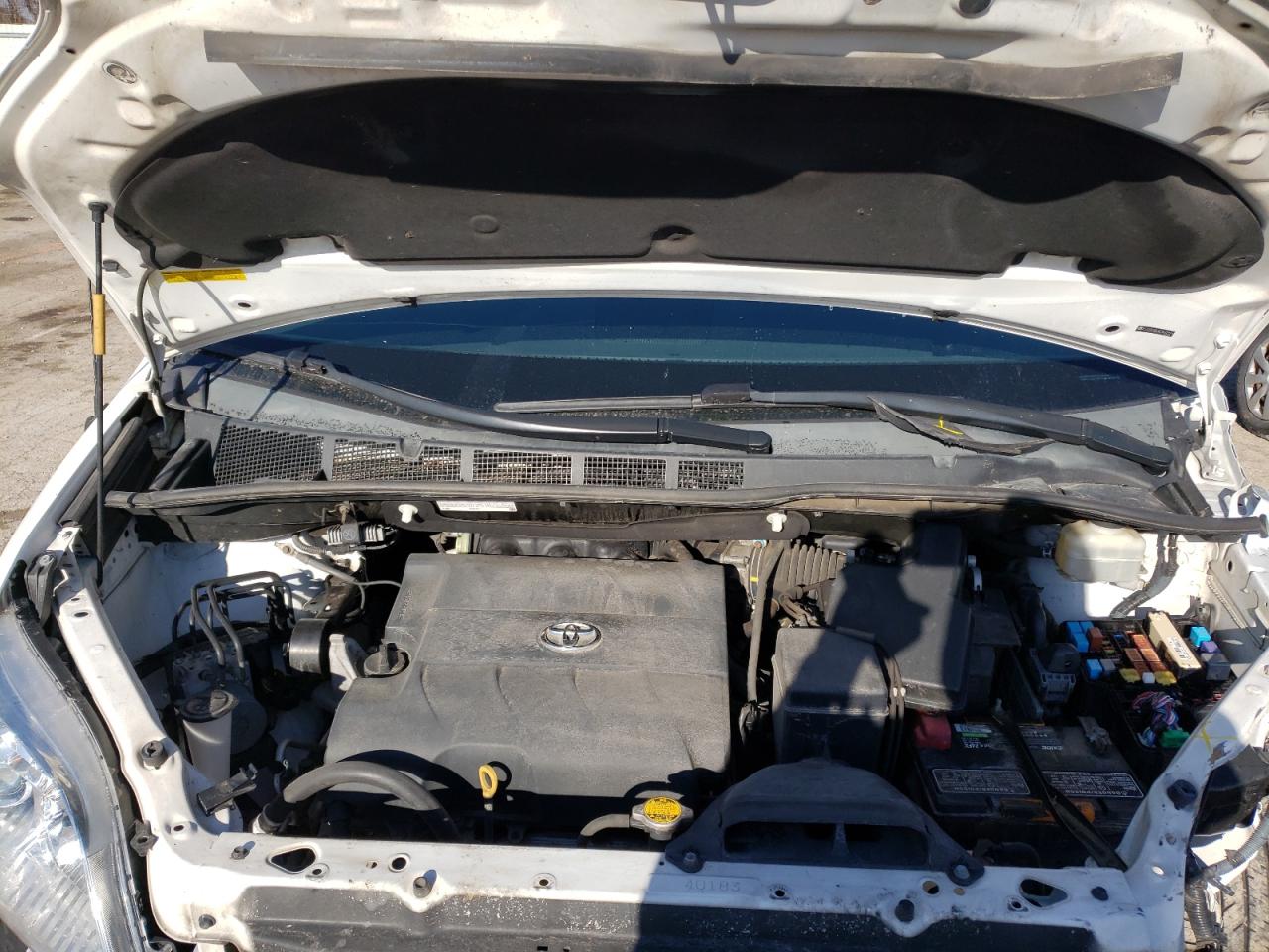 Photo 7 from auction – 2014 TOYOTA SIENNA with VIN 5TDZK3DC4ES422171