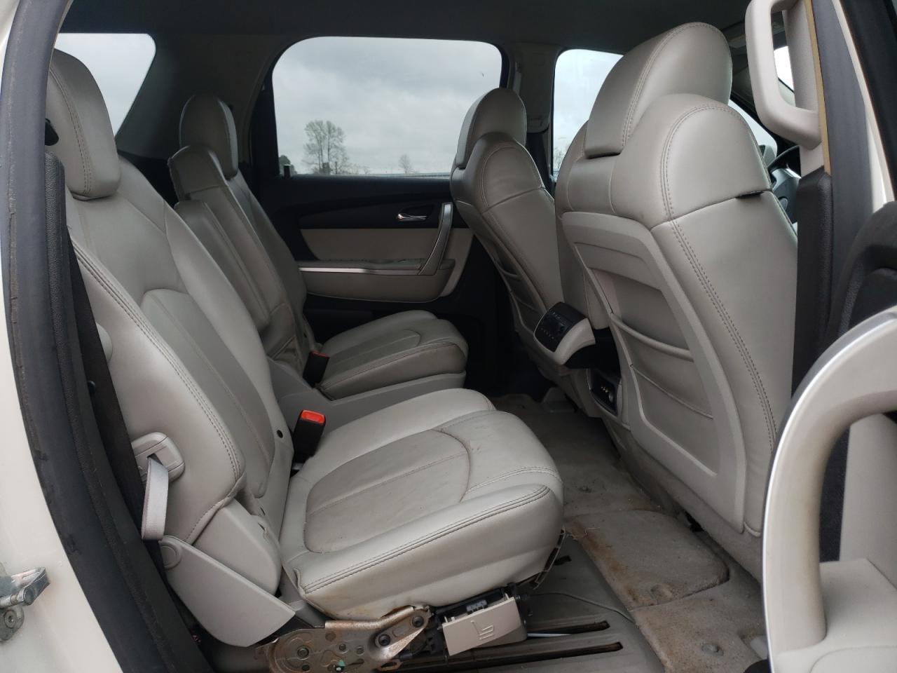Photo 6 from auction – 2008 GMC ACADIA SLT with VIN 1GKER23728J170564