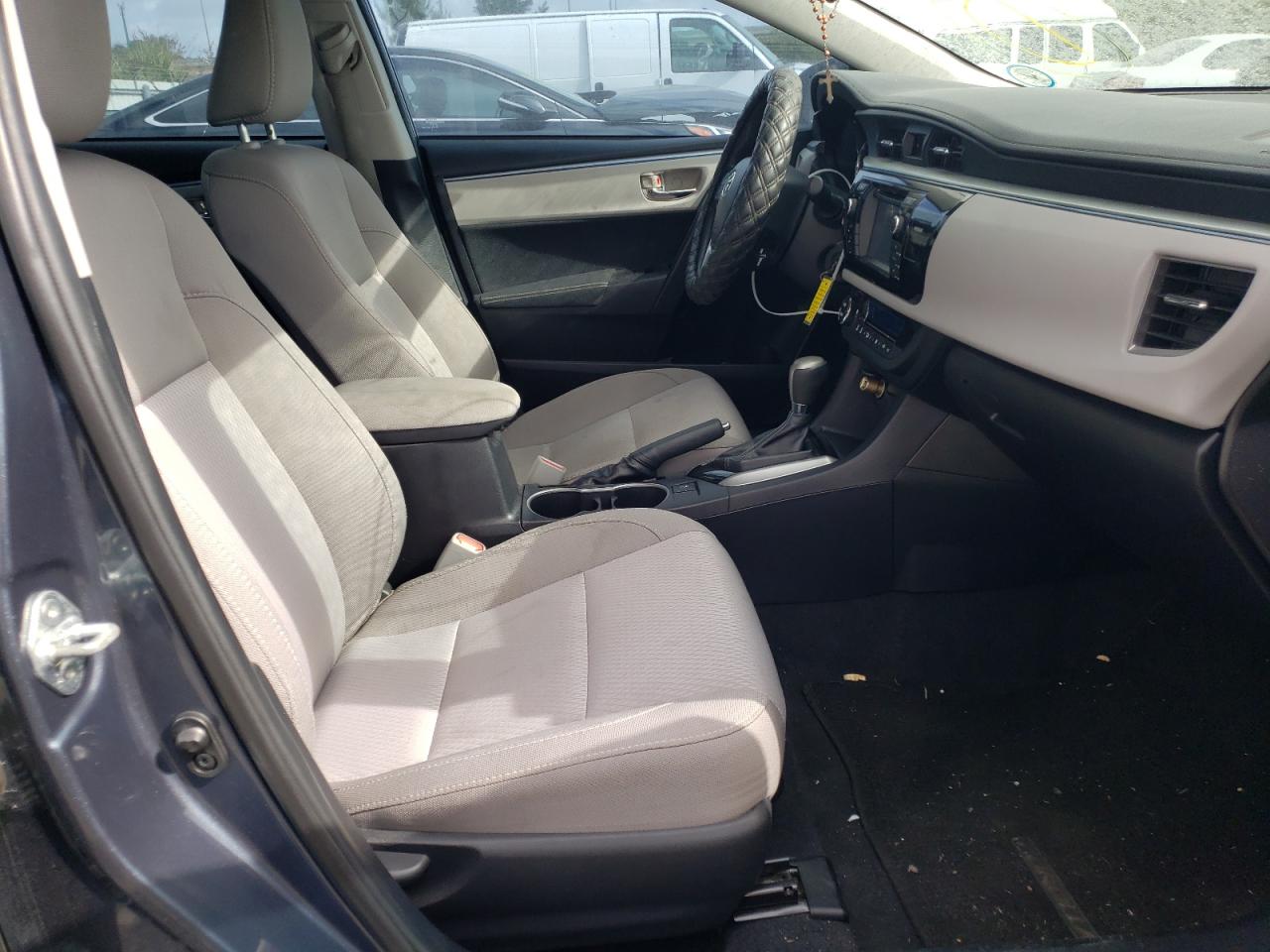 Photo 5 from auction – 2015 TOYOTA COROLLA L with VIN 2T1BURHE6FC410351