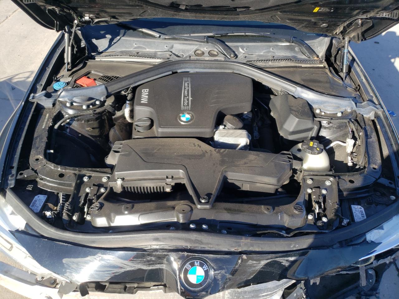 Photo 7 from auction – 2018 BMW 320 XI with VIN WBA8A3C57JA357502