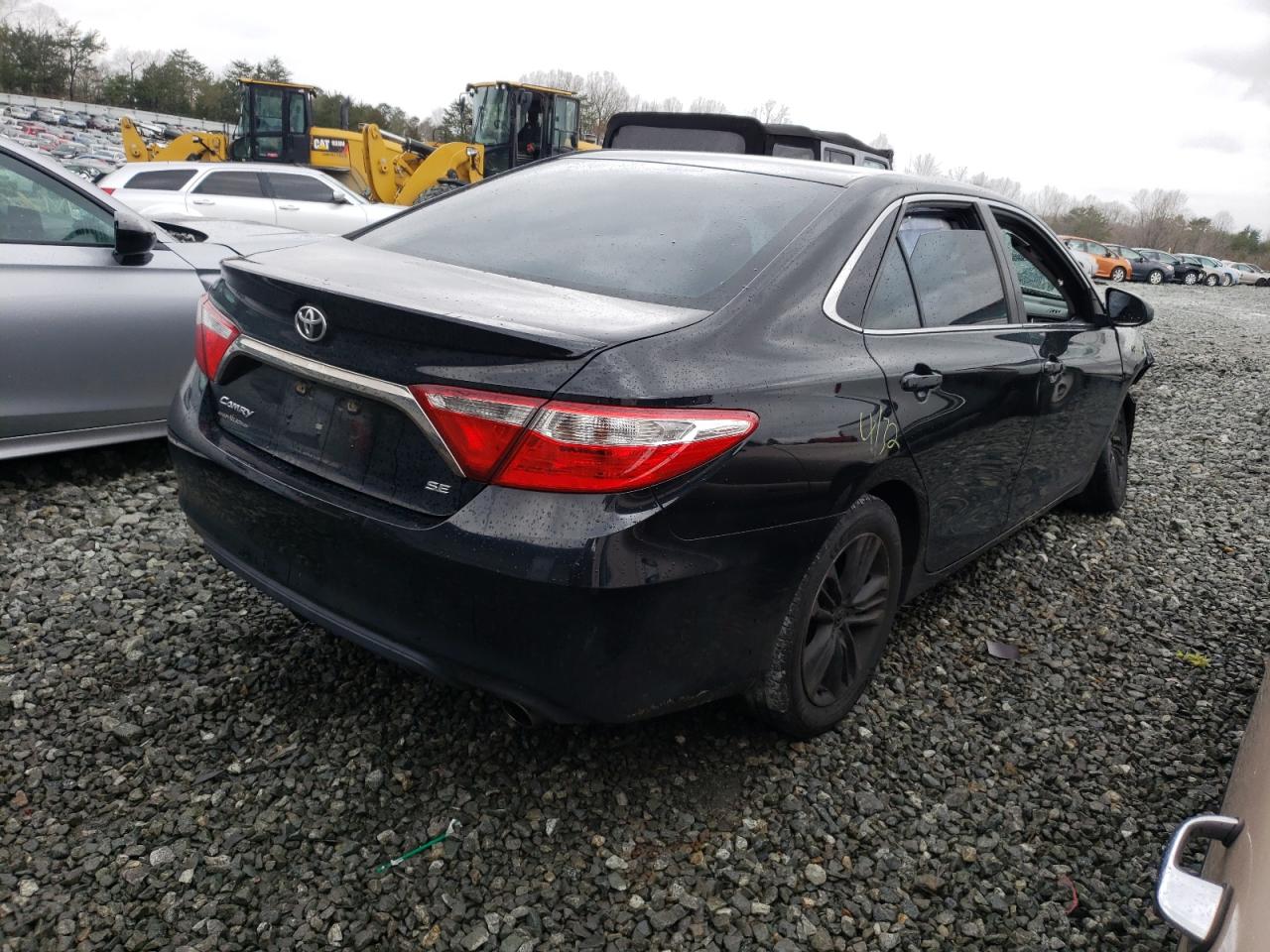 Photo 4 from auction – 2016 TOYOTA CAMRY LE with VIN 4T1BF1FK0GU266851