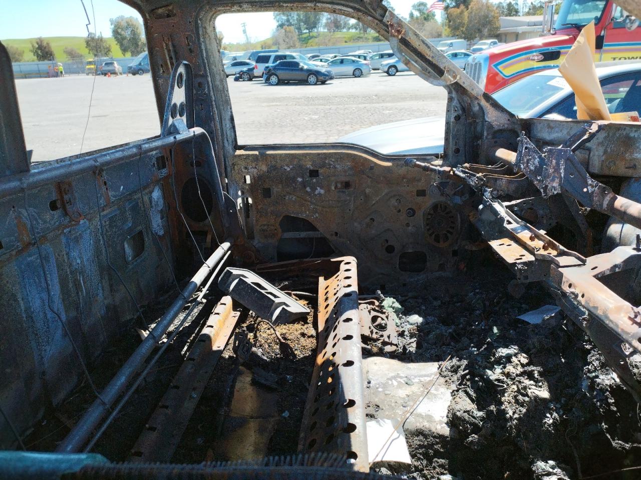 Photo 5 from auction – 2007 FORD F250 SUPER with VIN 1FTNF20547EB21087