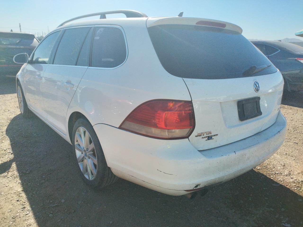 Photo 3 from auction – 2012 VOLKSWAGEN JETTA TDI with VIN 3VWPL7AJ5CM682135