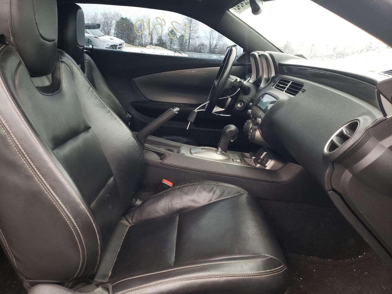 Photo 5 from auction – 2011 CHEVROLET CAMARO LT with VIN 2G1FC1ED5B9142820
