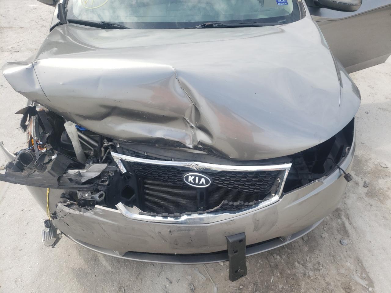Photo 7 from auction – 2012 KIA FORTE EX with VIN KNAFU4A22C5610962