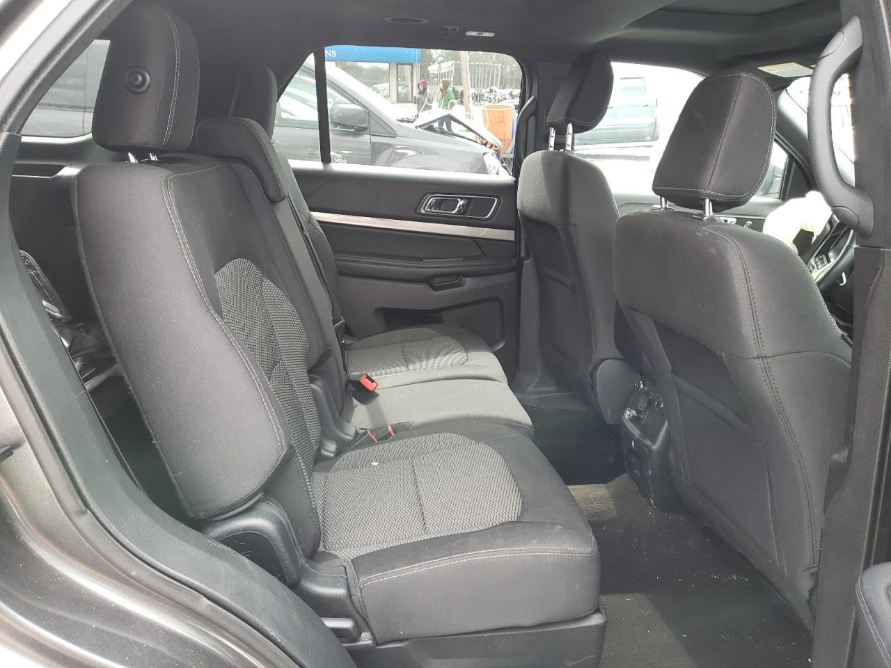 Photo 6 from auction – 2018 FORD EXPLORER X with VIN 1FM5K7D84JGB04181