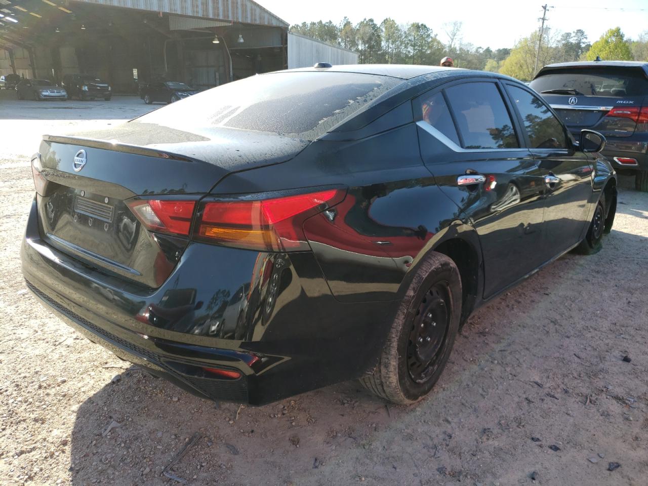 Photo 4 from auction – 2019 NISSAN ALTIMA S with VIN 1N4BL4BV0KC124888