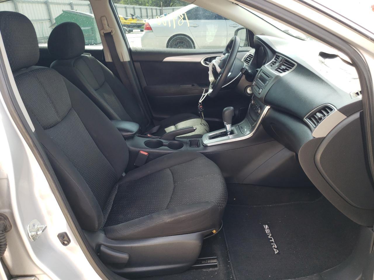 Photo 5 from auction – 2013 NISSAN SENTRA S with VIN 3N1AB7AP9DL631165
