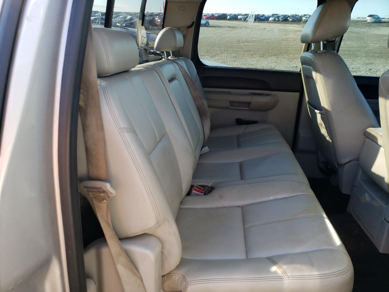 Photo 6 from auction – 2010 CHEVROLET SILVERADO with VIN 3GCRKSE30AG224138