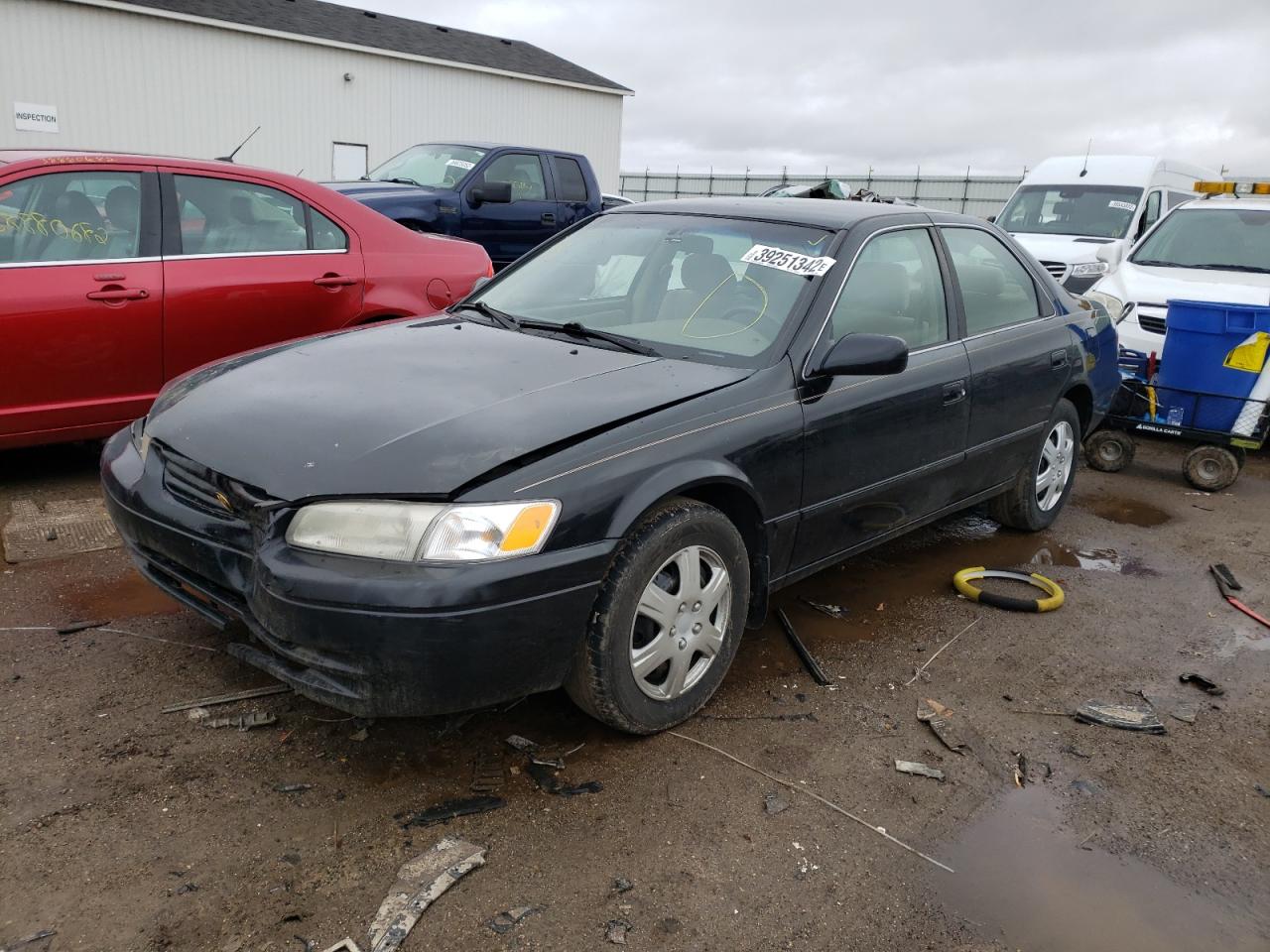 Photo 2 from auction – 1998 TOYOTA CAMRY CE with VIN JT2BF22K5W0133601