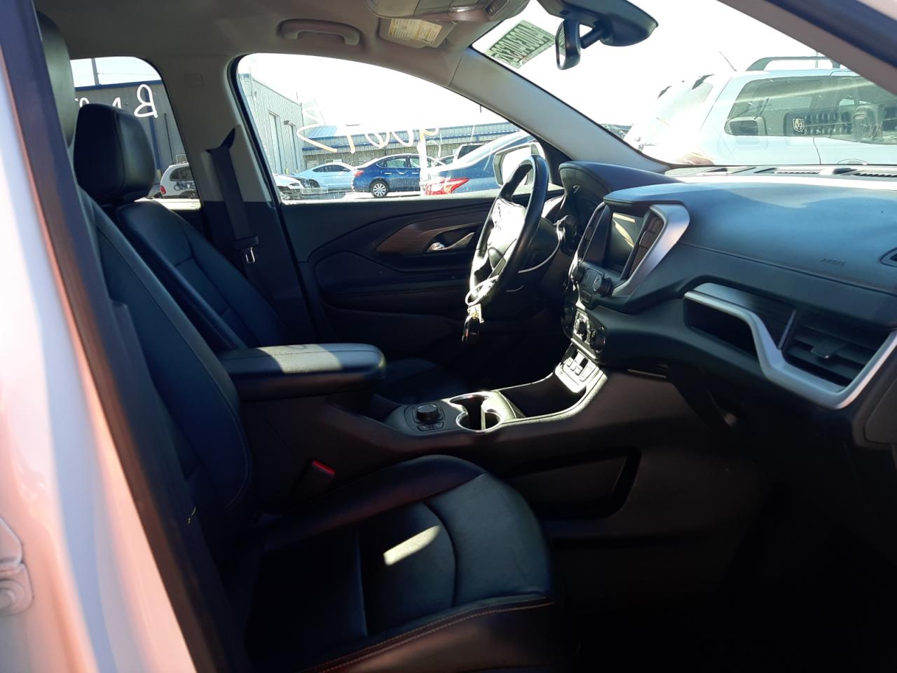 Photo 5 from auction – 2020 GMC TERRAIN SL with VIN 3GKALPEV4LL242097