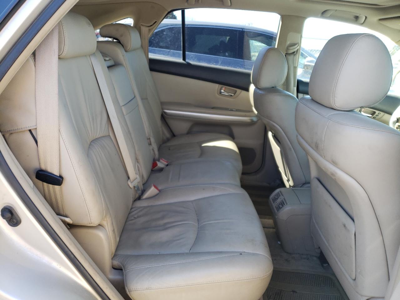 Photo 6 from auction – 2006 LEXUS RX 400 with VIN JTJHW31UX60025031