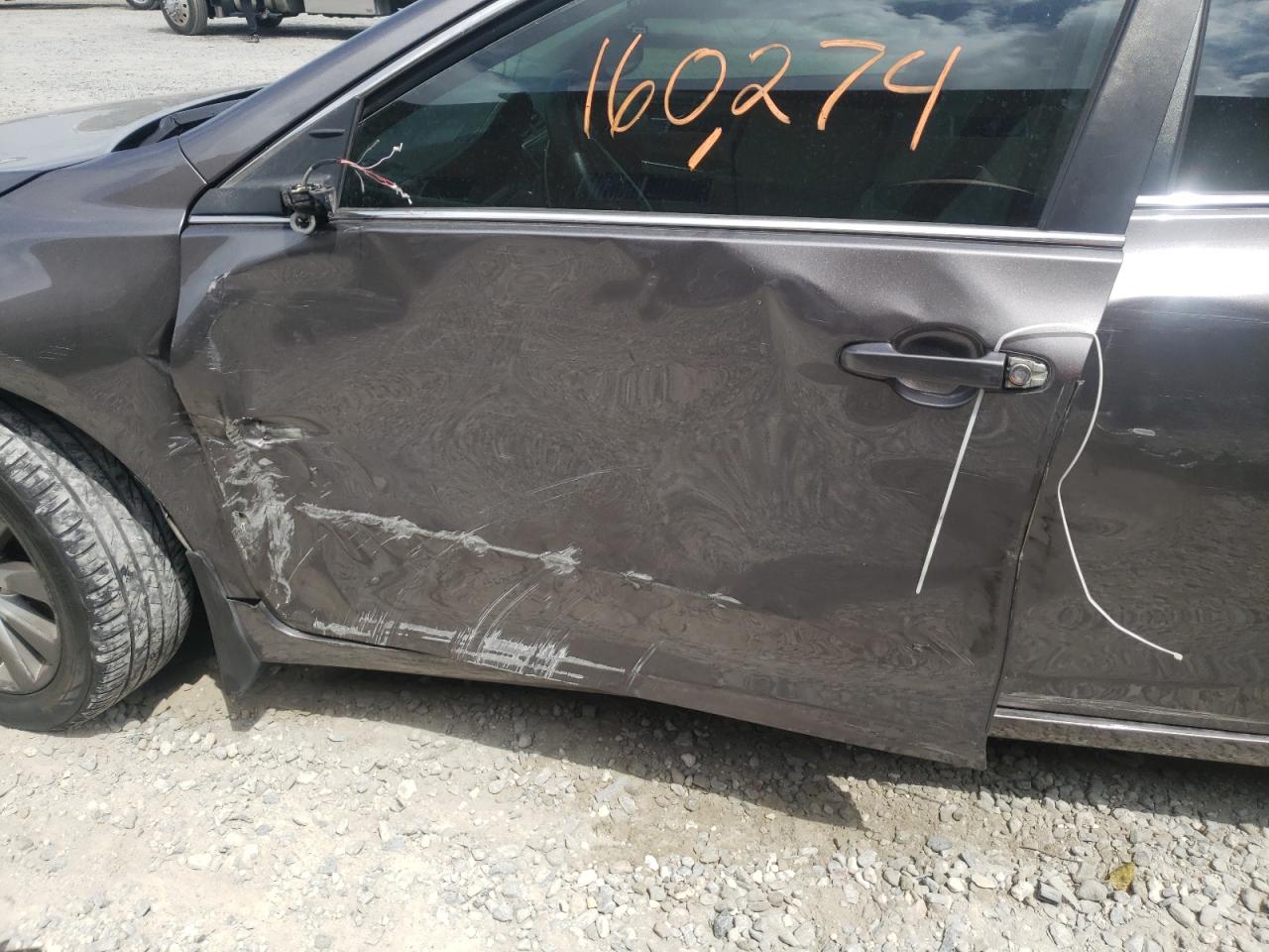 Photo 9 from auction – 2015 TOYOTA CAMRY LE with VIN 4T4BF1FK3FR464134
