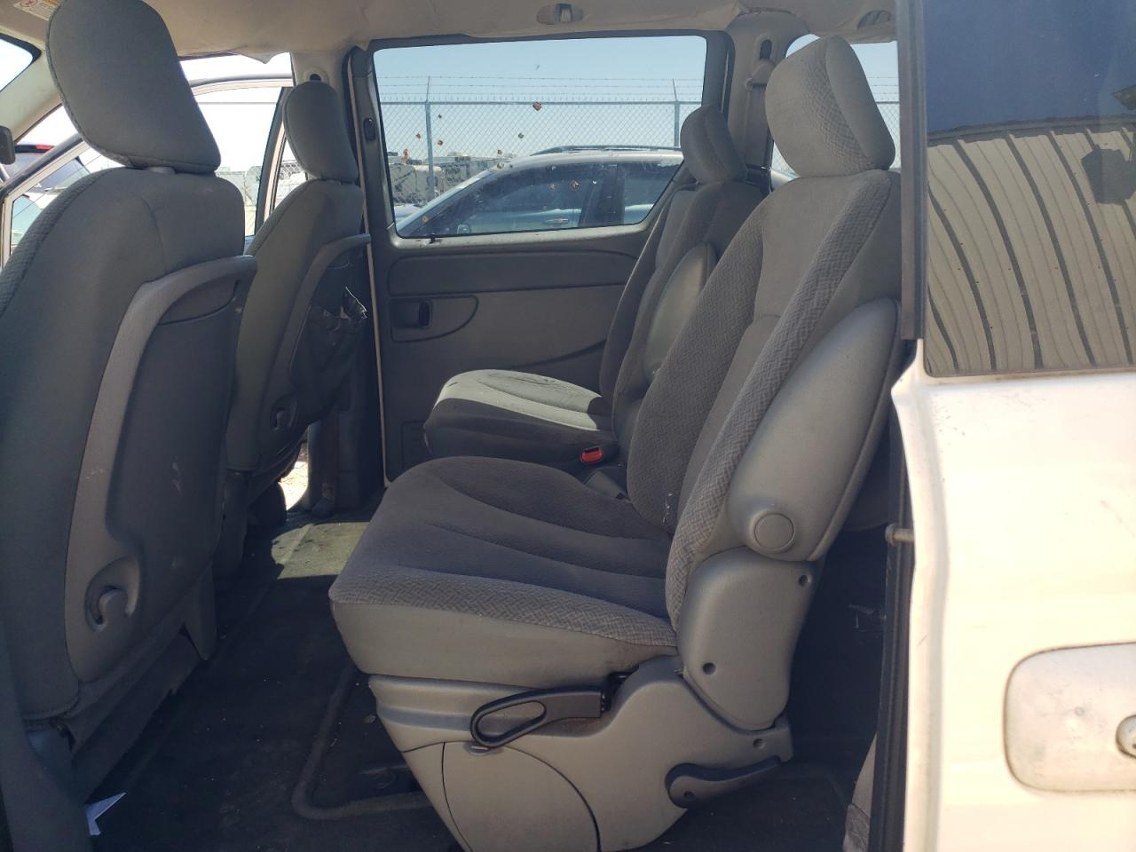 Zdjęcie 6 z aukcji – 2005 DODGE CARAVAN SX z VIN 1D4GP45R05B204398