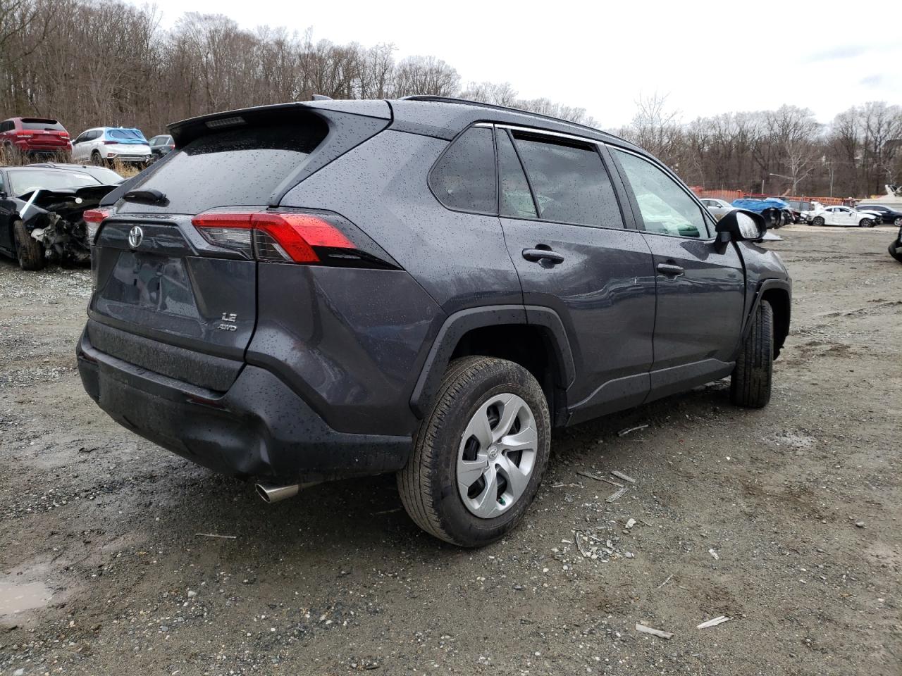 Photo 4 from auction – 2021 TOYOTA RAV4 LE with VIN 2T3F1RFVXMW151072