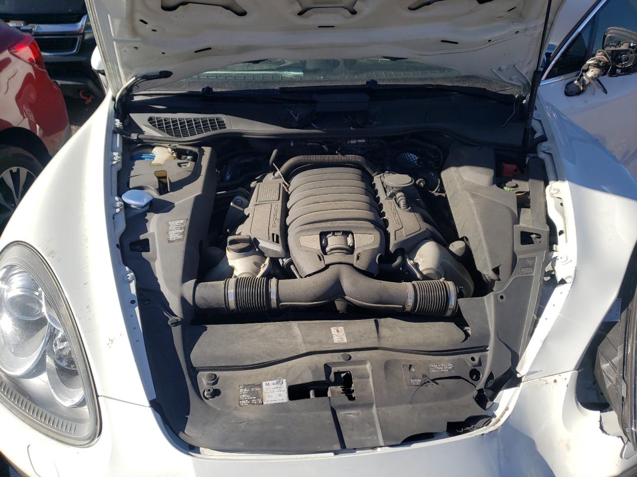 Photo 7 from auction – 2013 PORSCHE CAYENNE S with VIN WP1AB2A23DLA84909