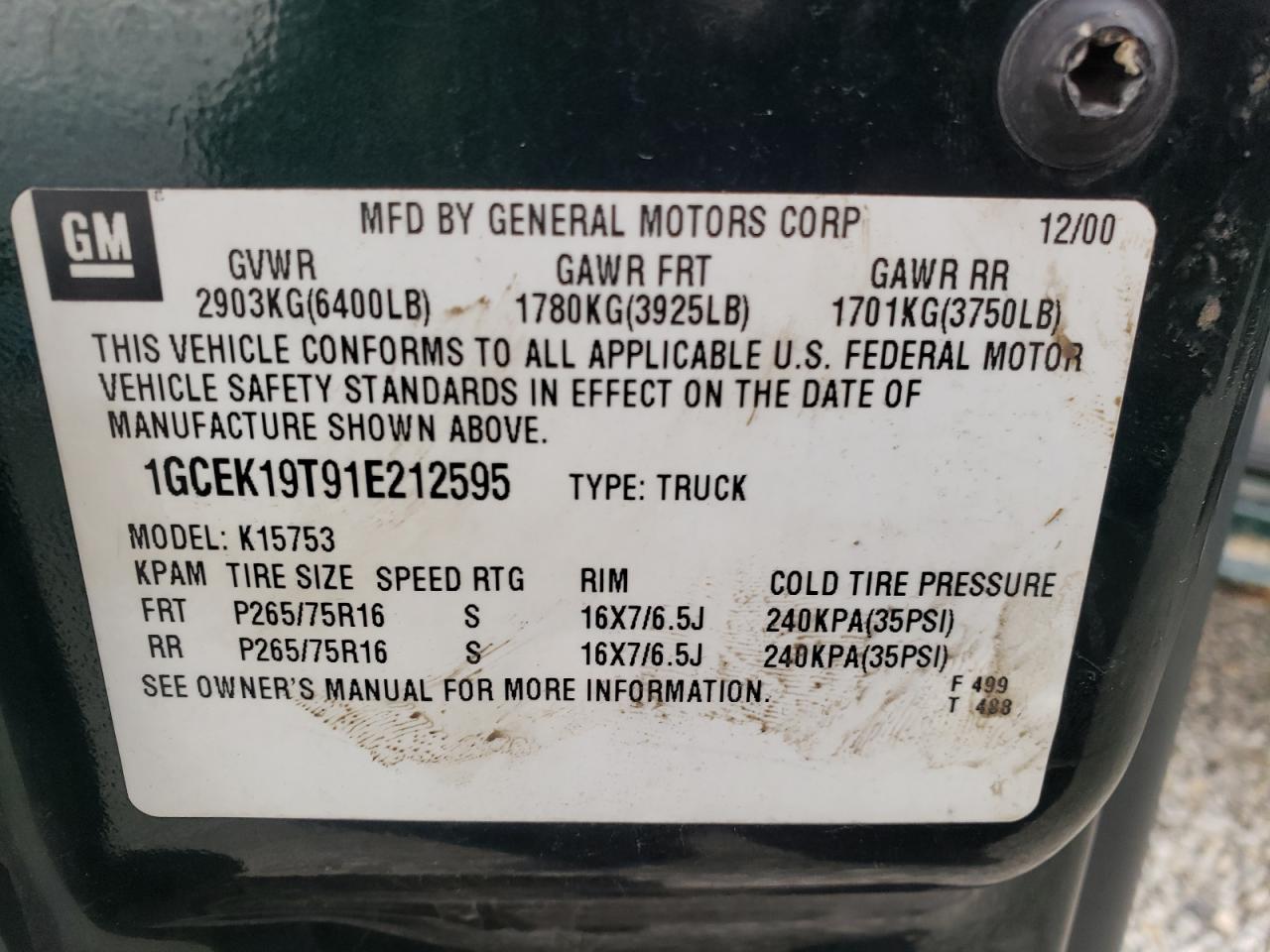 Photo 10 from auction – 2001 CHEVROLET SILVERADO with VIN 1GCEK19T91E212595