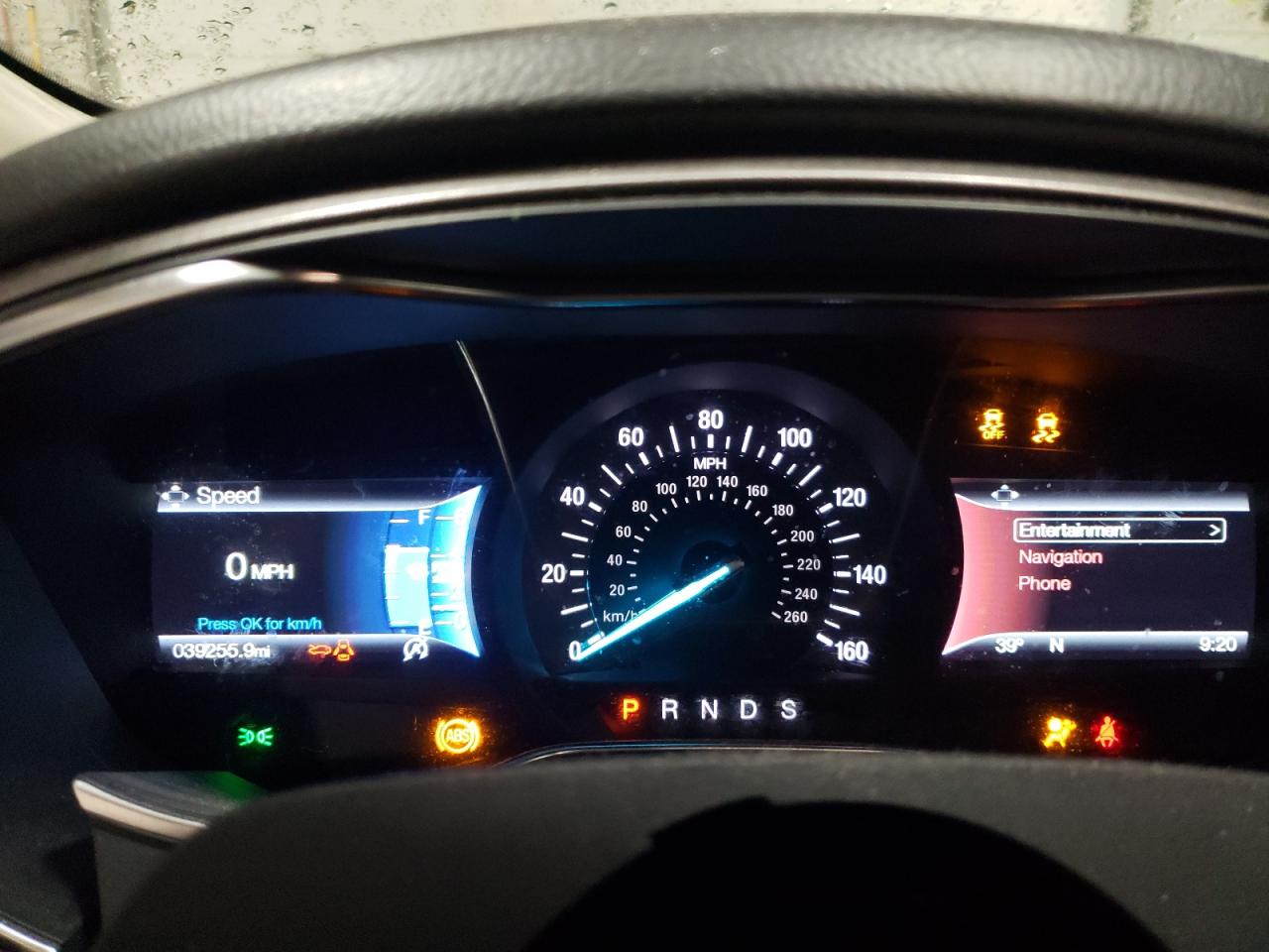Photo 8 from auction – 2017 FORD FUSION with VIN 3FA6P0HD5HR367734