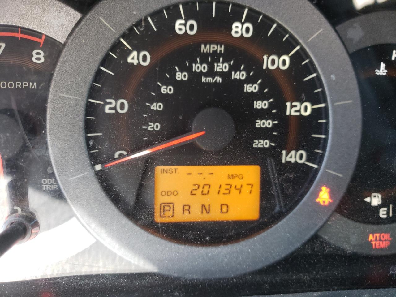 Photo 8 from auction – 2010 TOYOTA RAV4 with VIN JTMBF4DV0AD028234