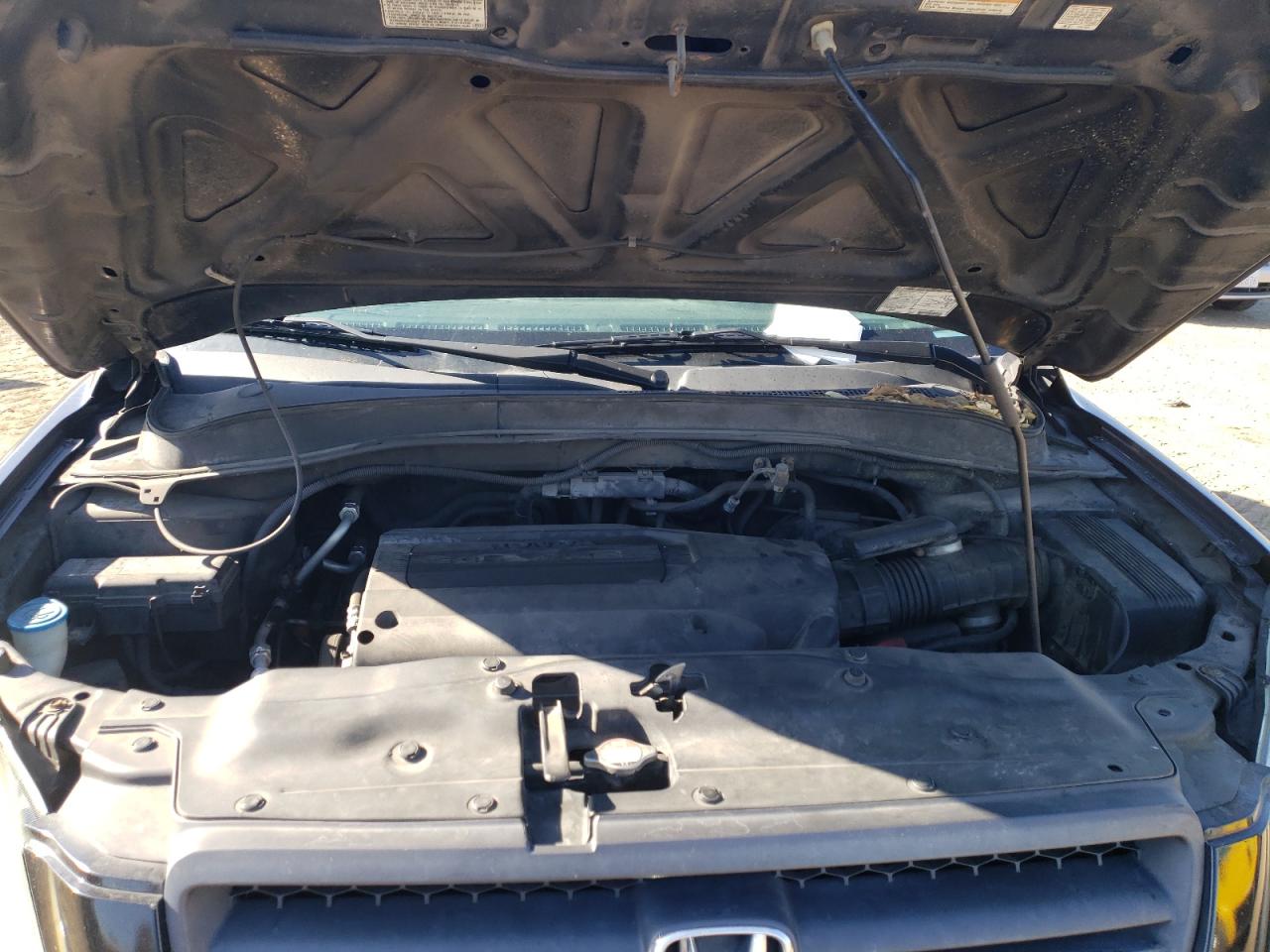 Photo 7 from auction – 2003 HONDA PILOT EXL with VIN 2HKYF18683H605987