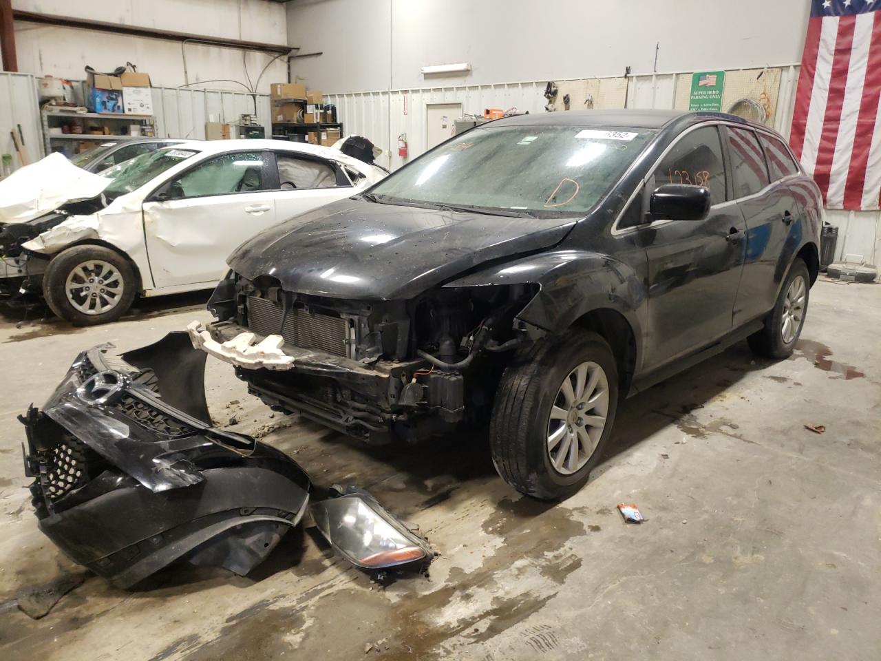 Photo 2 from auction – 2011 MAZDA CX-7 with VIN JM3ER2A51B0397388