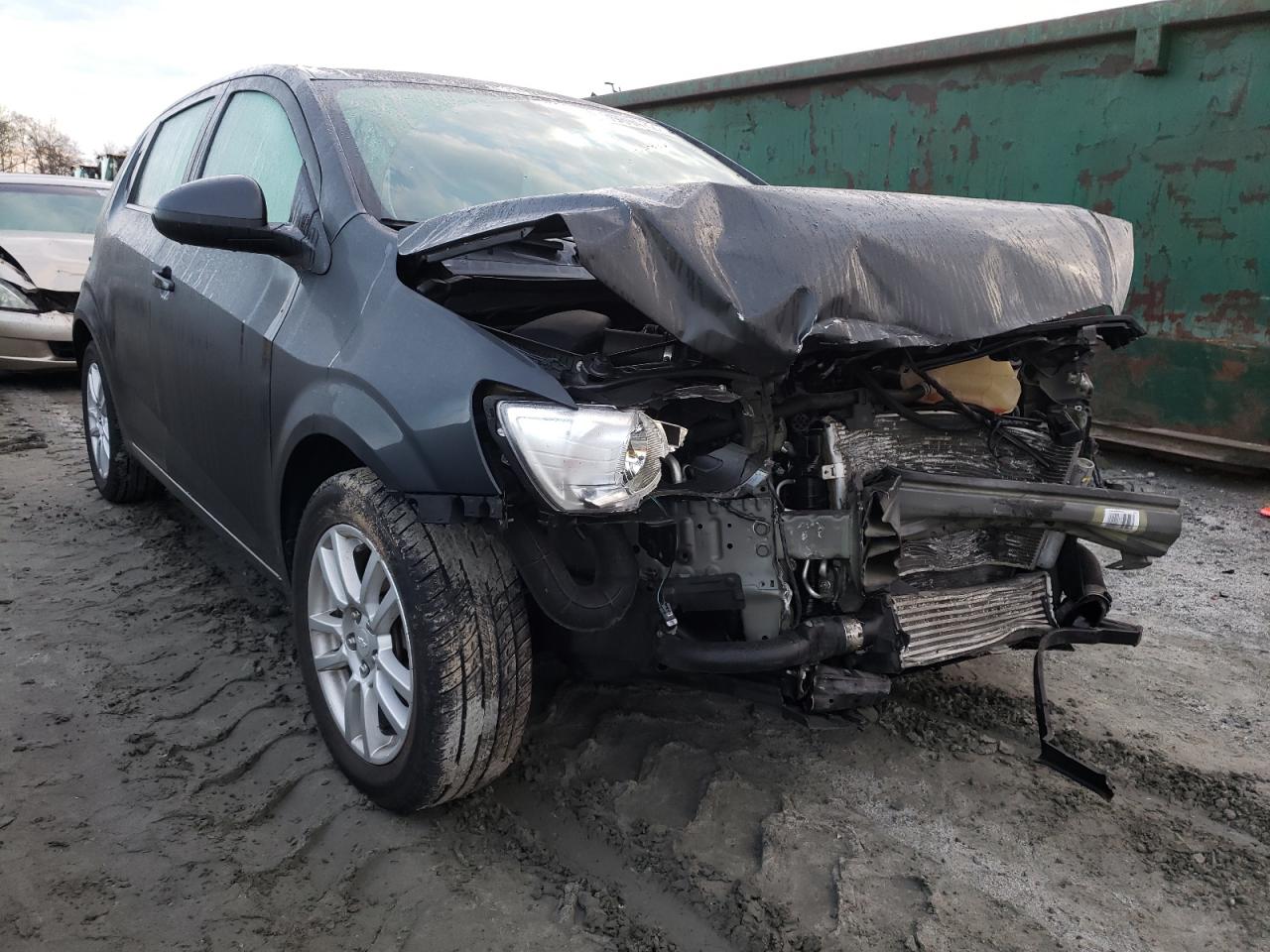 CHEVROLET SONIC LT 2015 with VIN 1G1JC6SB1F4174599 - Photo from auction
