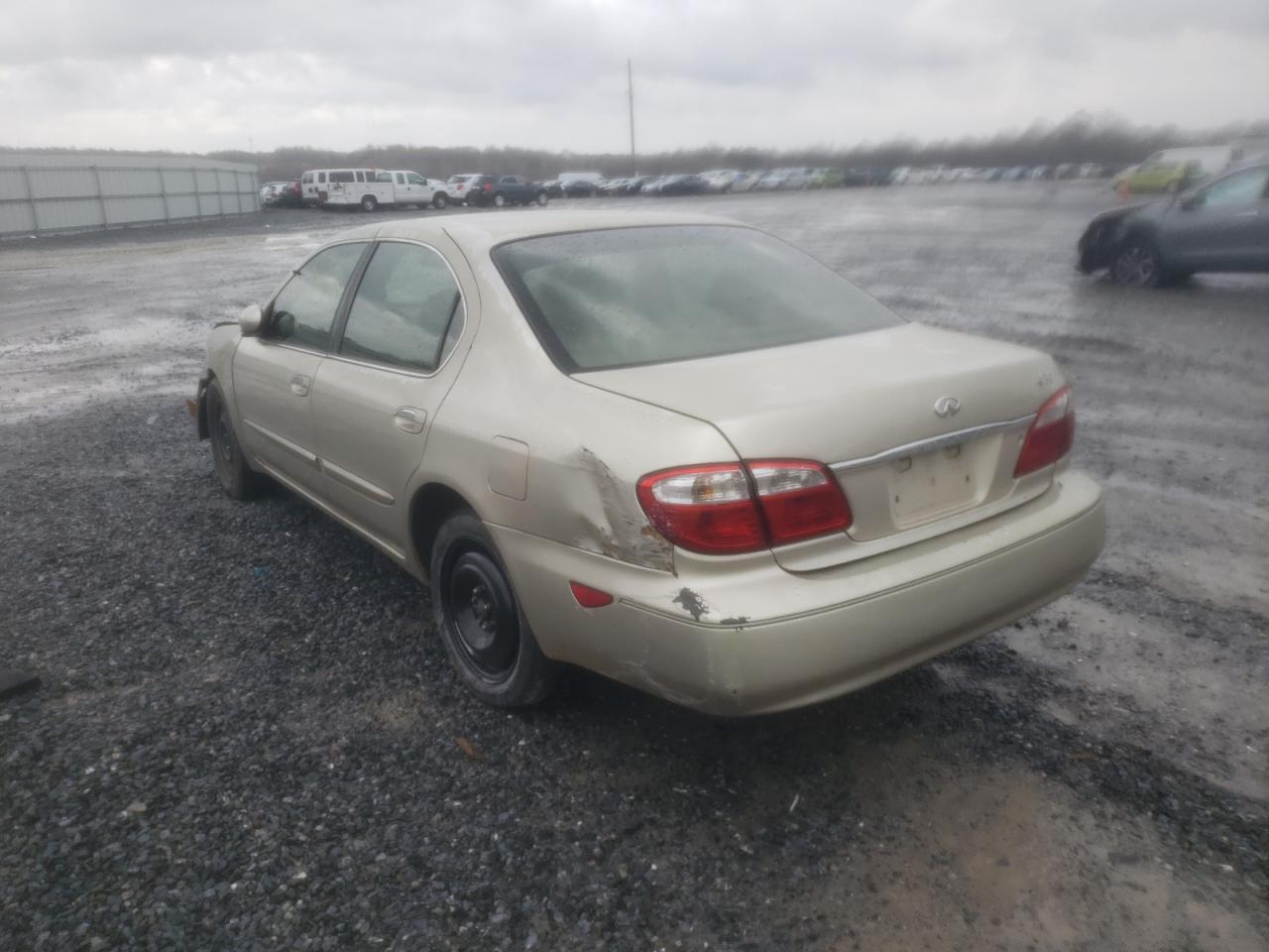 Photo 3 from auction – 2000 INFINITI I30 with VIN JNKCA31A7YT213975