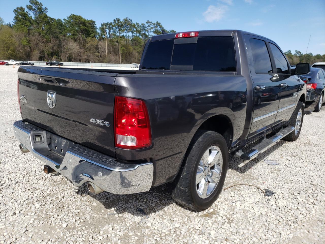 Photo 4 from auction – 2014 RAM 1500 SLT with VIN 1C6RR7LT7ES388388