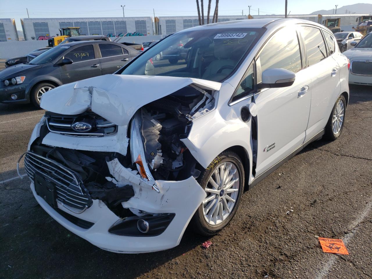 Photo 2 from auction – 2016 FORD C-MAX PREM with VIN 1FADP5CU6GL110364