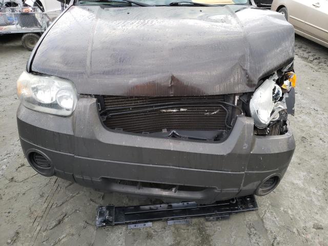 Photo 7 from auction – 2007 FORD ESCAPE XLS with VIN 1FMYU02Z97KB67891