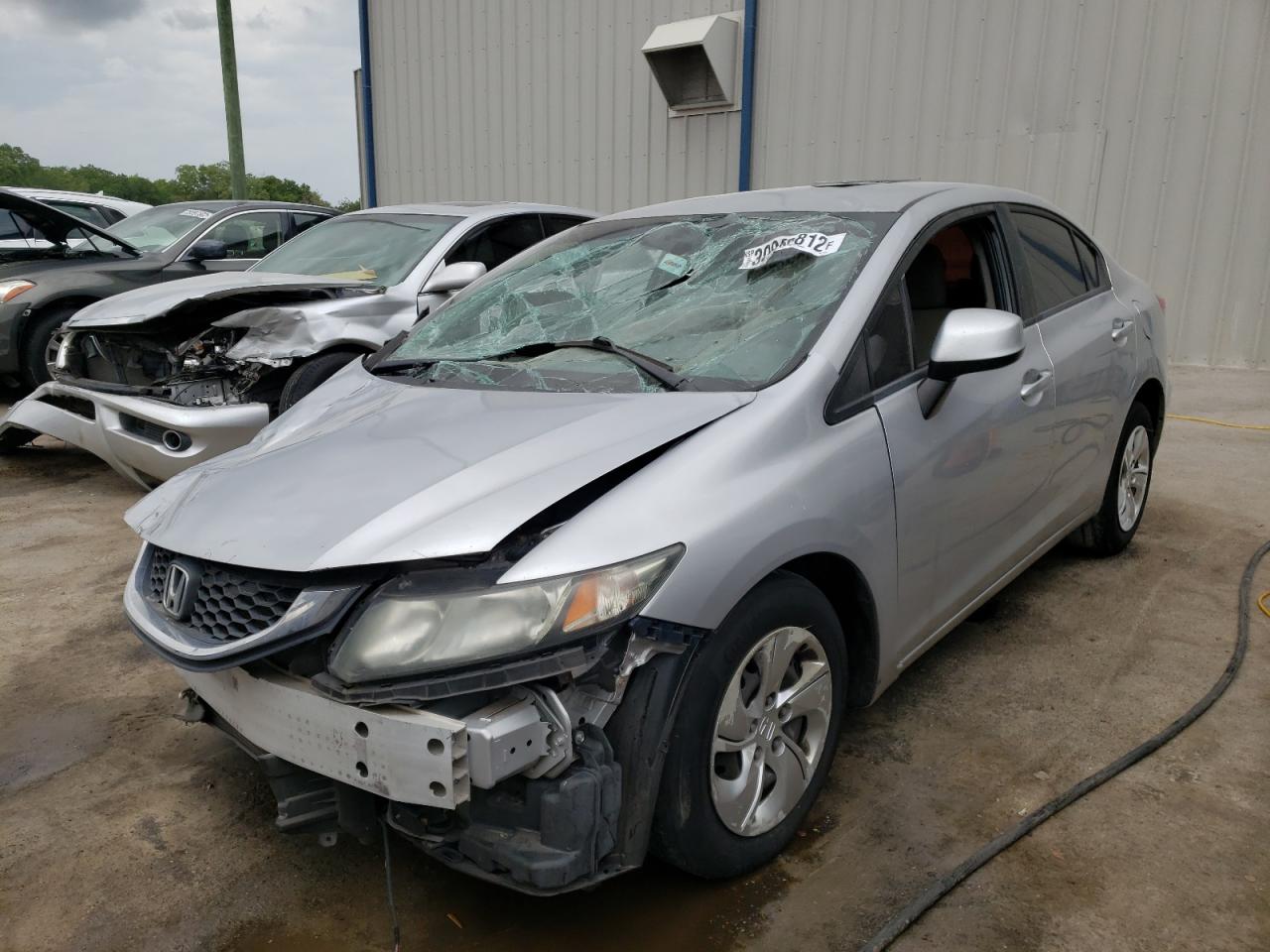 Photo 2 from auction – 2013 HONDA CIVIC LX with VIN 19XFB2F53DE206896