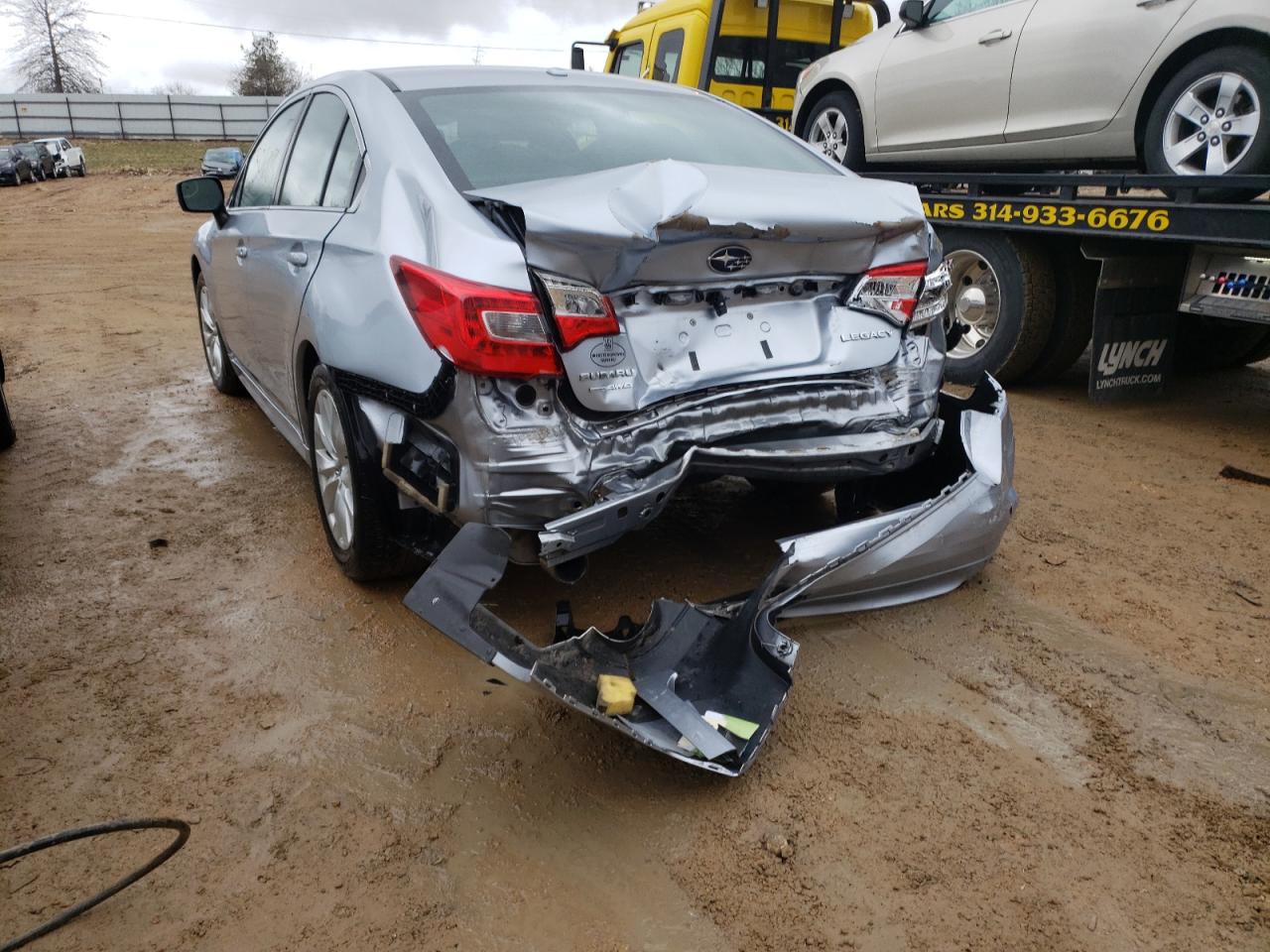 Foto 3 de la subasta – 2015 SUBARU LEGACY 2.5 con VIN 4S3BNBC60F3030418