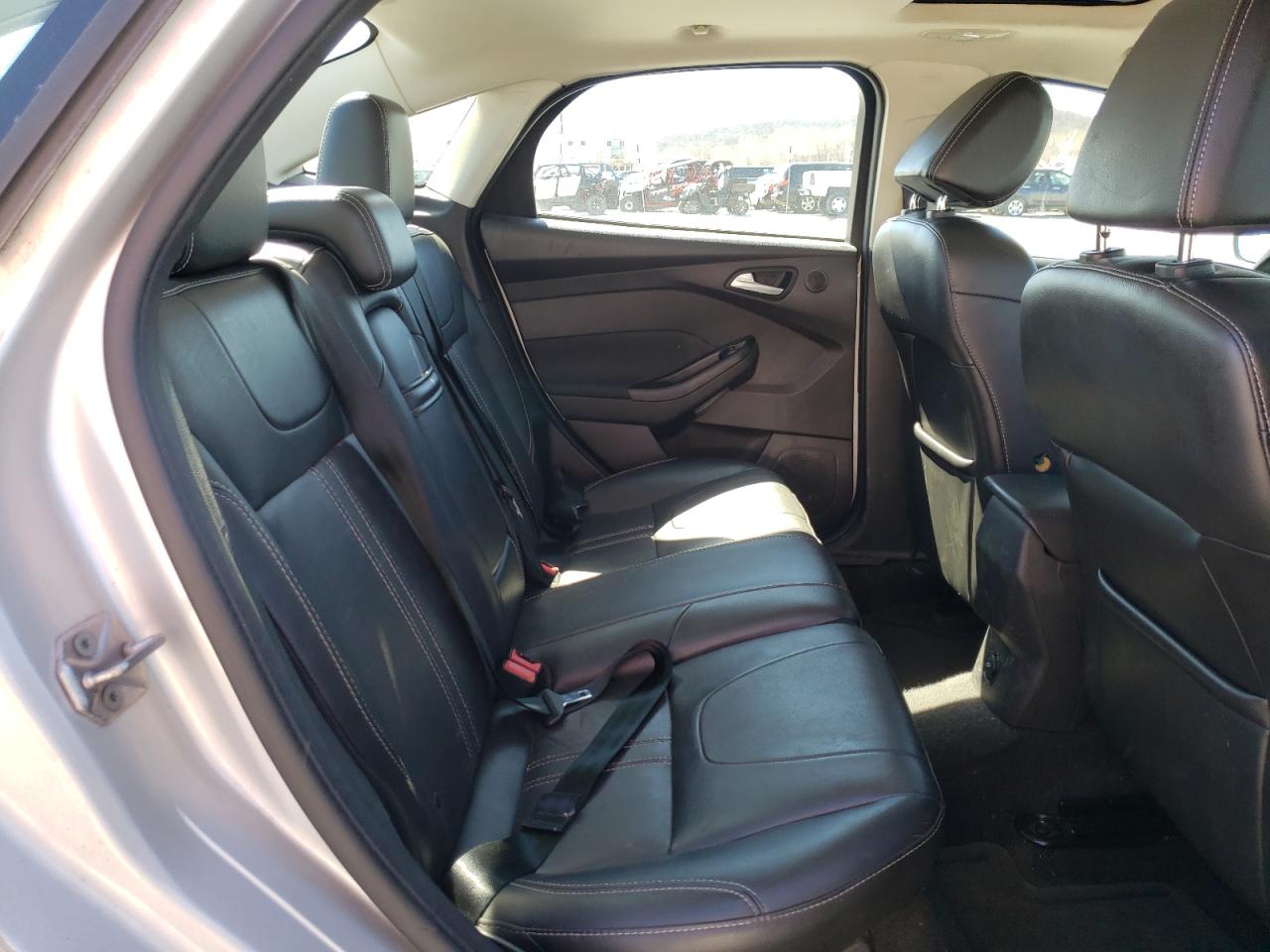 Photo 6 from auction – 2013 FORD FOCUS TITA with VIN 1FADP3J20DL313249