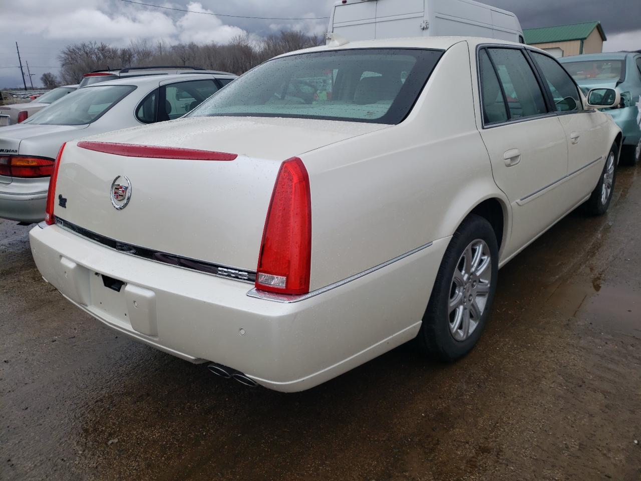 Photo 4 from auction – 2009 CADILLAC DTS with VIN 1G6KD57Y39U122883