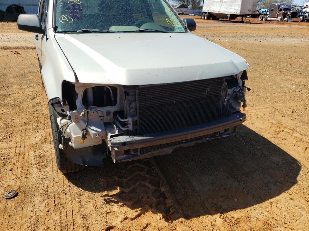 Photo 9 from auction – 2008 FORD ESCAPE XLS with VIN 1FMCU02Z08KD84791