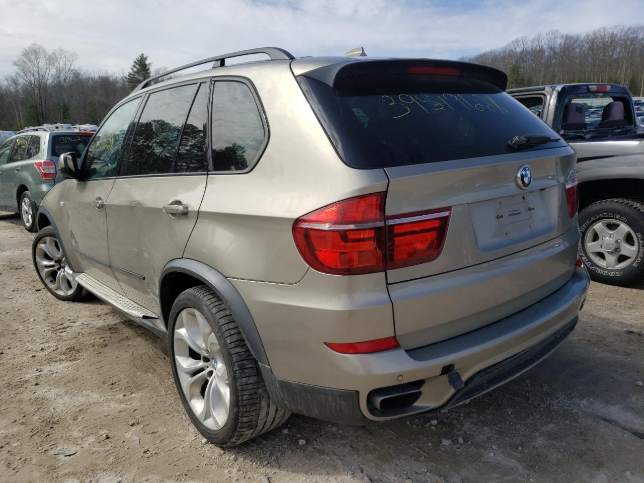 Photo 3 from auction – 2011 BMW X5 XDRIVE5 with VIN 5UXZV8C52BL419191