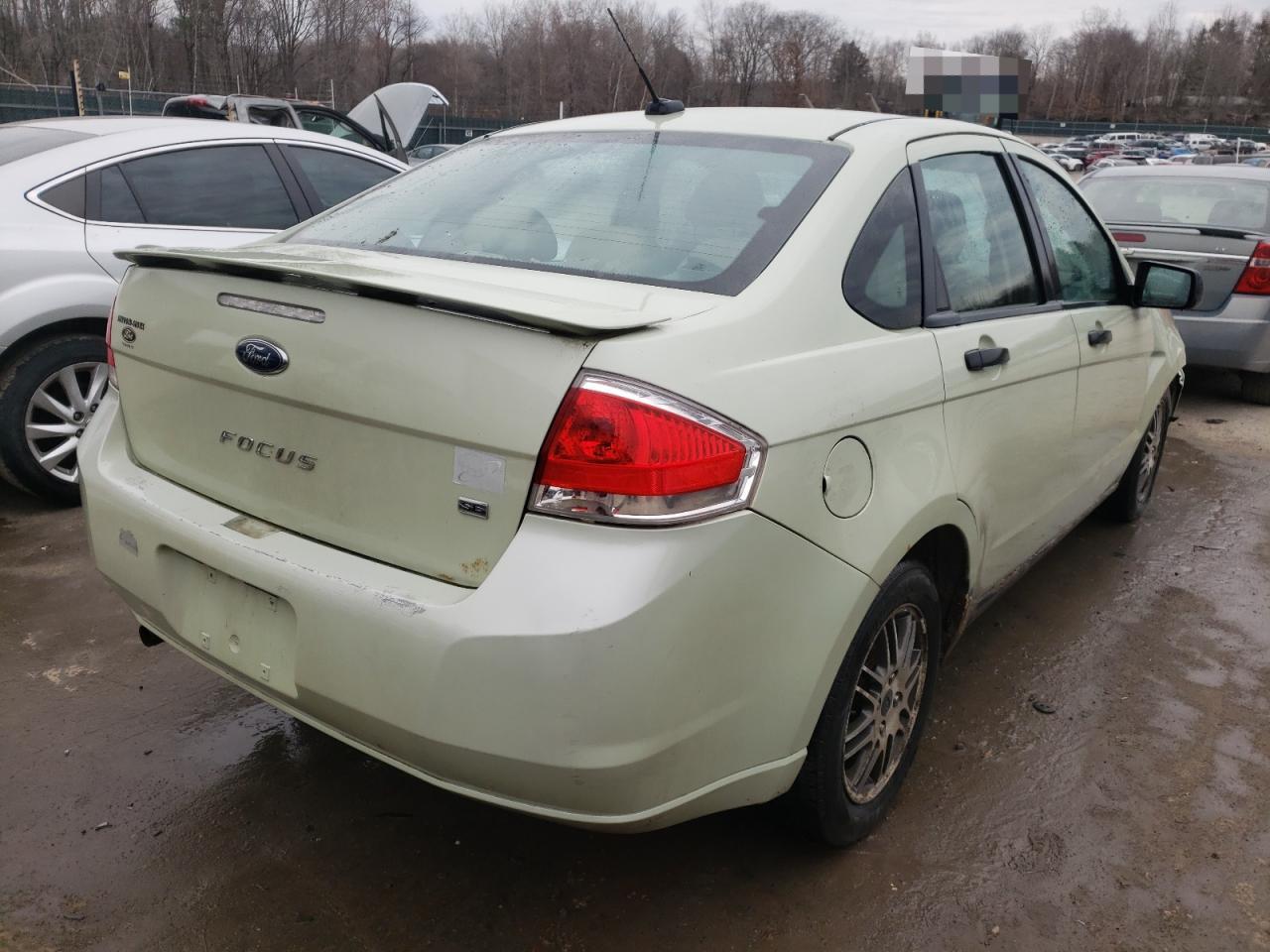 Photo 4 from auction – 2010 FORD FOCUS SE with VIN 1FAHP3FN4AW212391