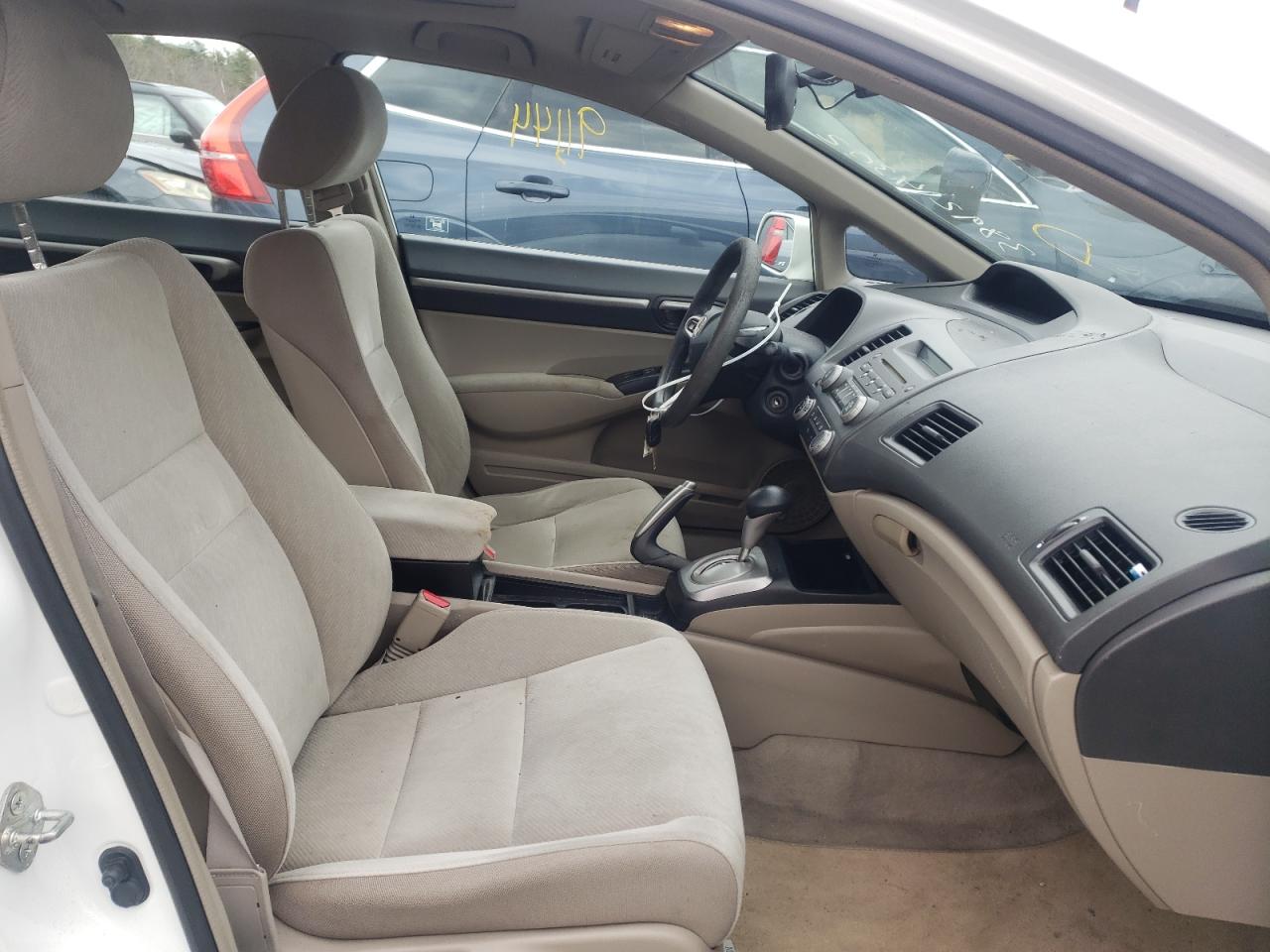 Photo 5 from auction – 2010 HONDA CIVIC EX with VIN 19XFA1F86AE046824