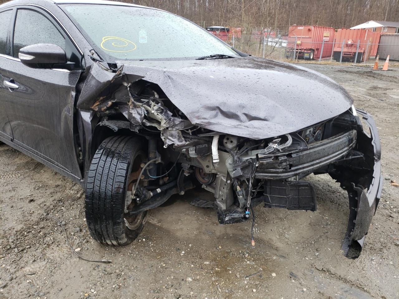 Photo 9 from auction – 2015 NISSAN SENTRA S with VIN 3N1AB7AP2FY253003