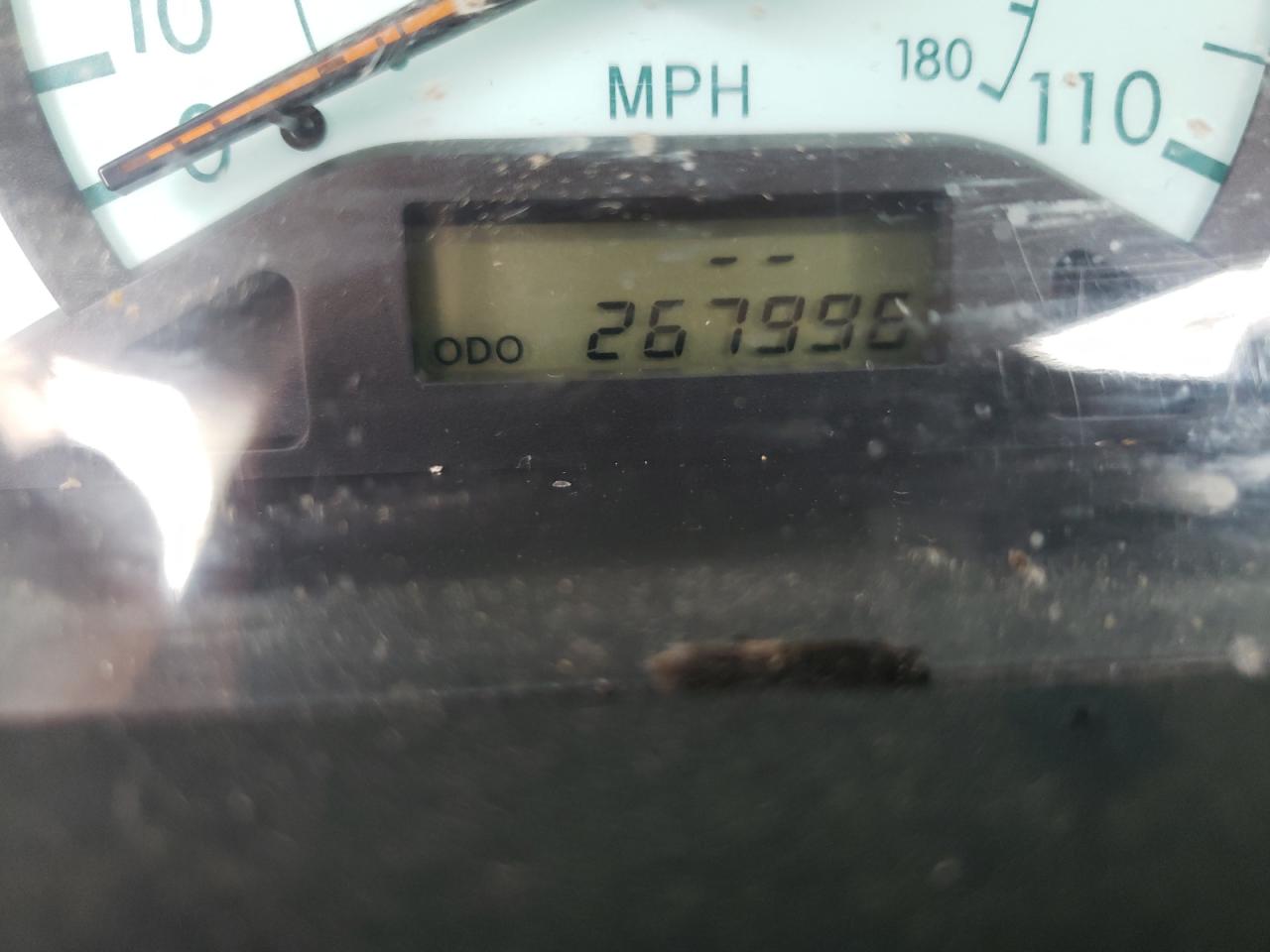 Photo 8 from auction – 2004 TOYOTA COROLLA CE with VIN 2T1BR32E54C279370