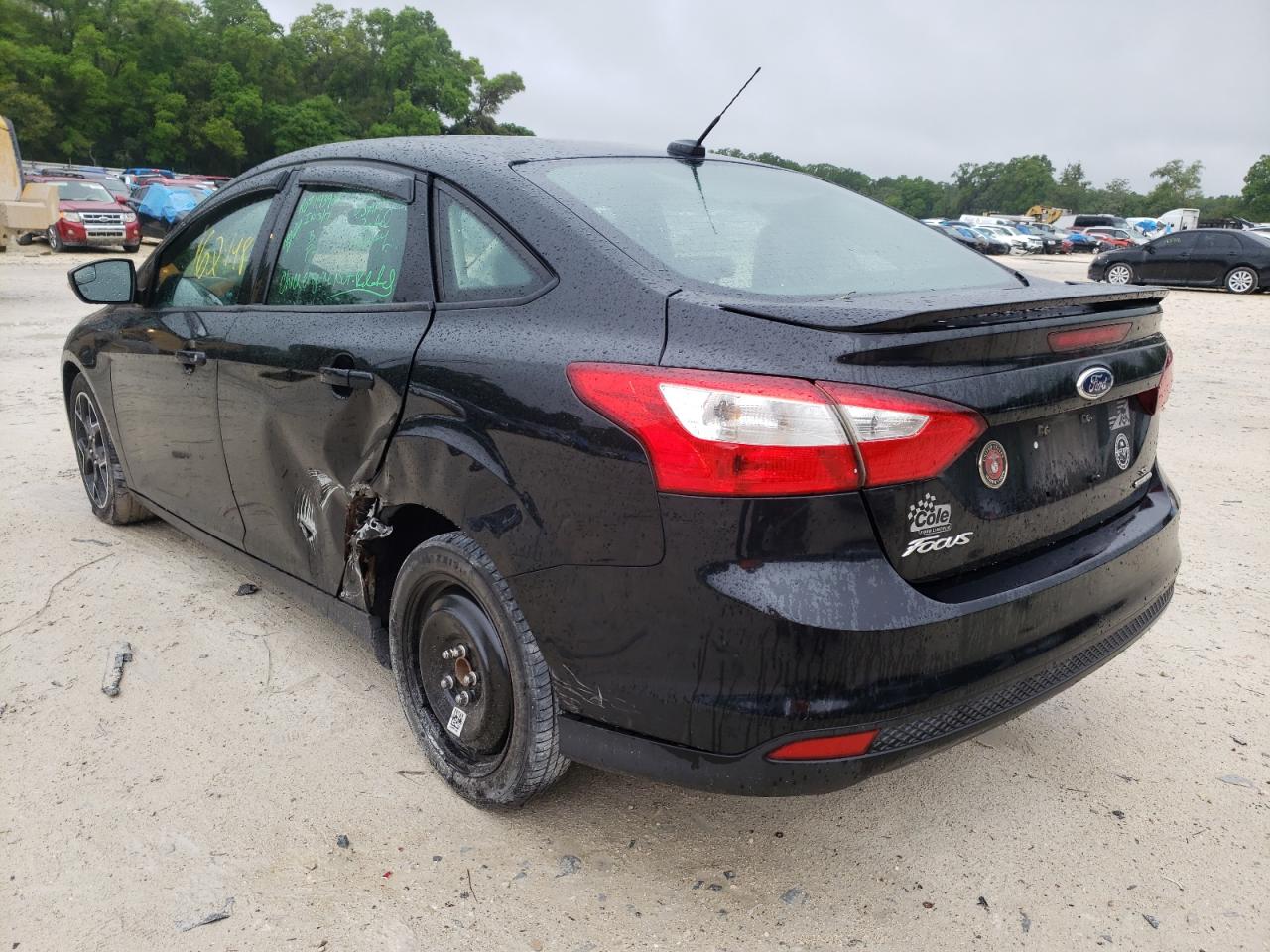 Photo 3 from auction – 2013 FORD FOCUS SE with VIN 1FADP3F21DL232317