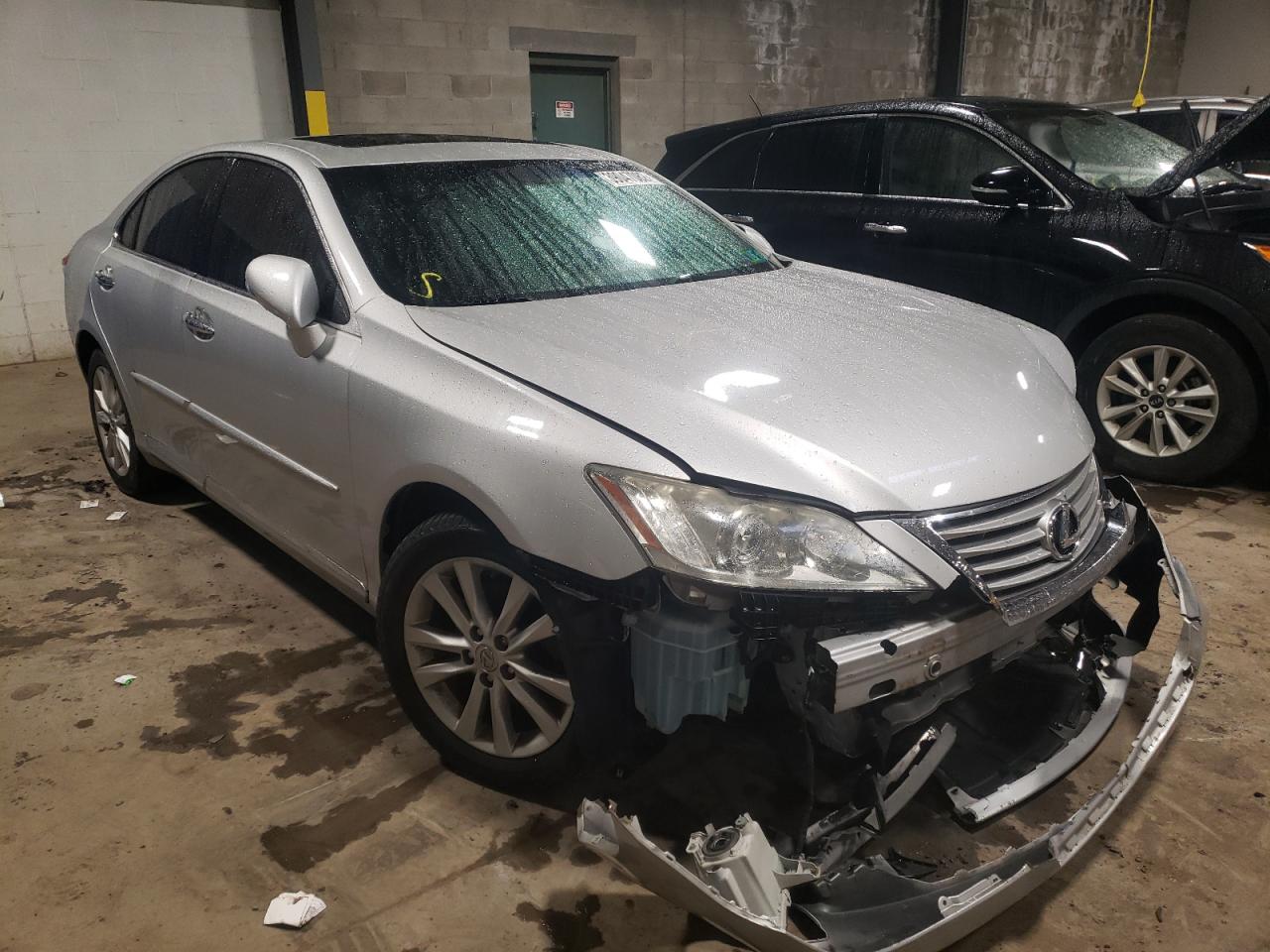 LEXUS ES 350 2011 with VIN JTHBK1EG4B2468169 - Photo from auction